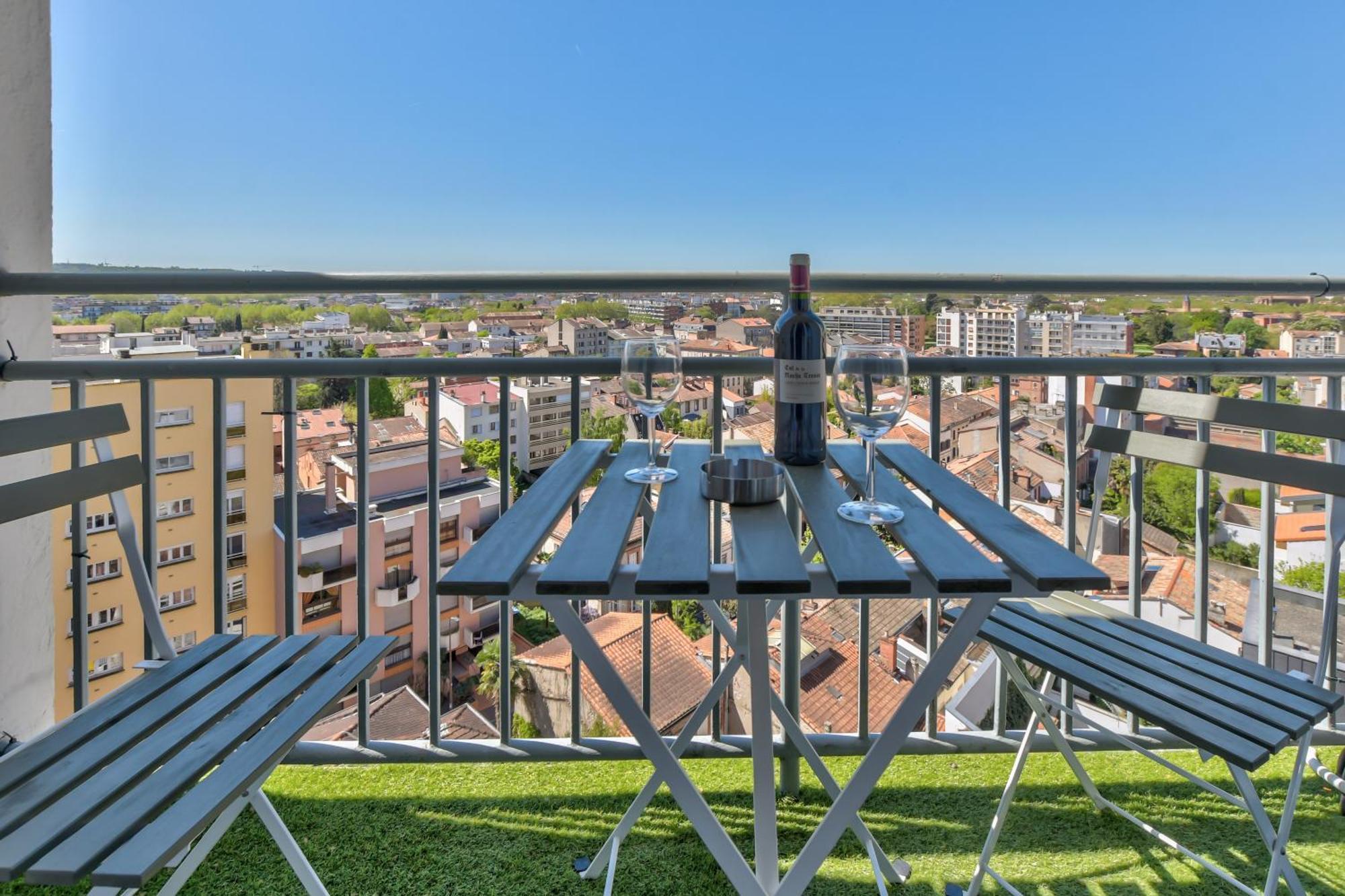 Sunset Duplex - Grand-rond, Jardin Des Plantes, Centre-ville, 2 Bdrs 60m2, Ac, Free Public Car Park 200m Away, Netflix - T3 60m2 Avec Clim, Parking Public Gratuit A 200m Toulouse