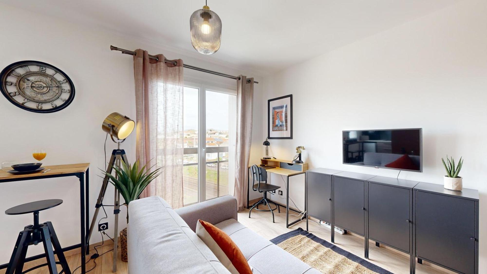 Apartamento Expat Renting - L'orient Express - Parking - Wifi