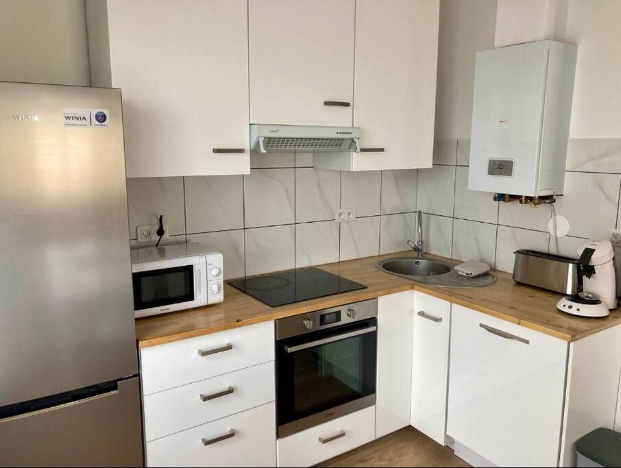 Grand Proche Cite De L'espace Apartamento *