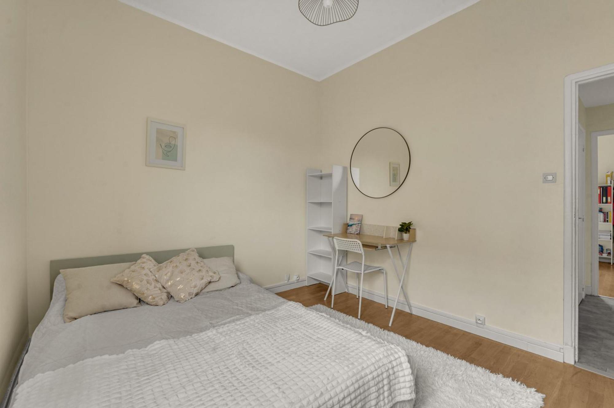 Apartamento Et Petit Box Proche Metro Et Gare