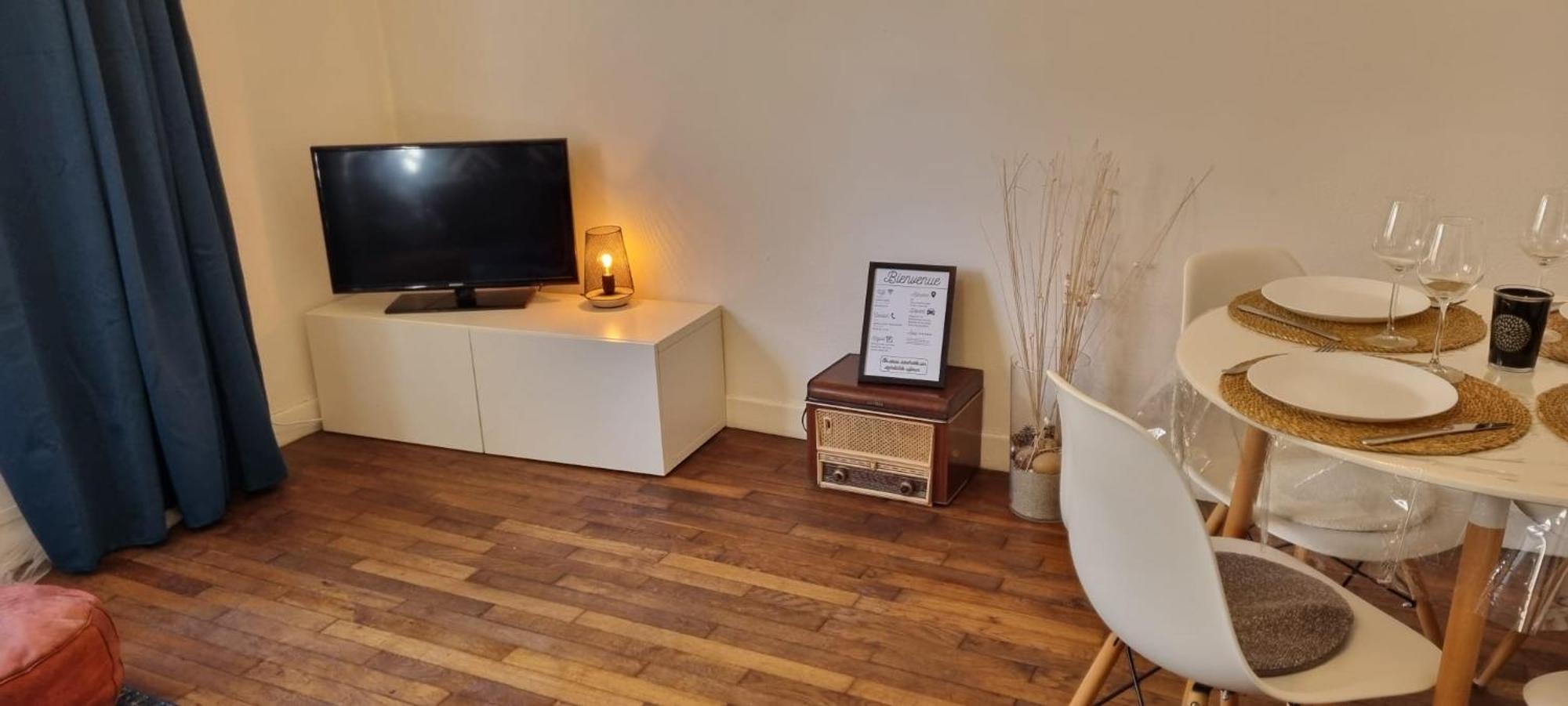 Apartment La Maison Bleue 65 M2 , Coeur Des Minimes A *