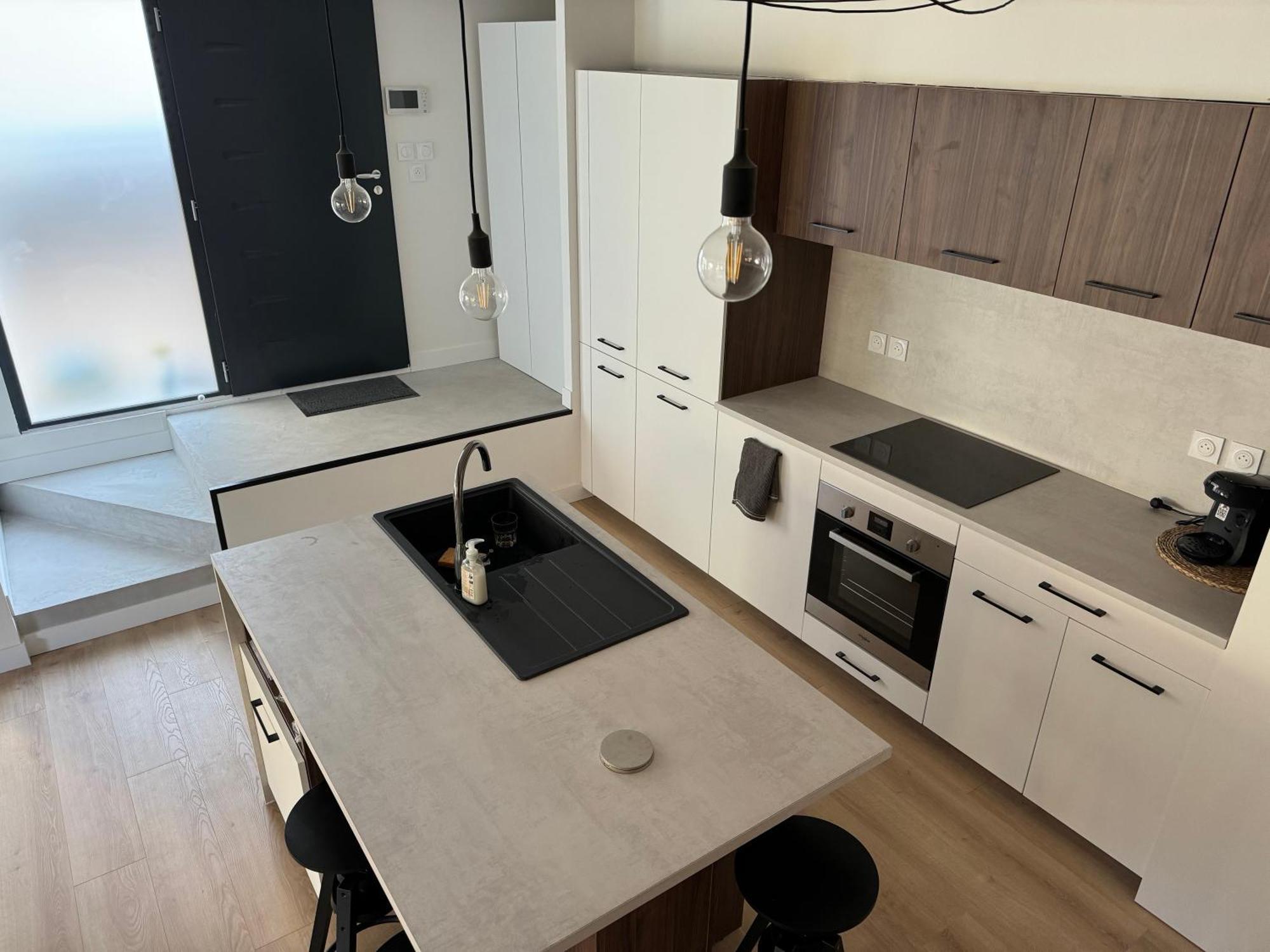 Elegante Maison De Renovee