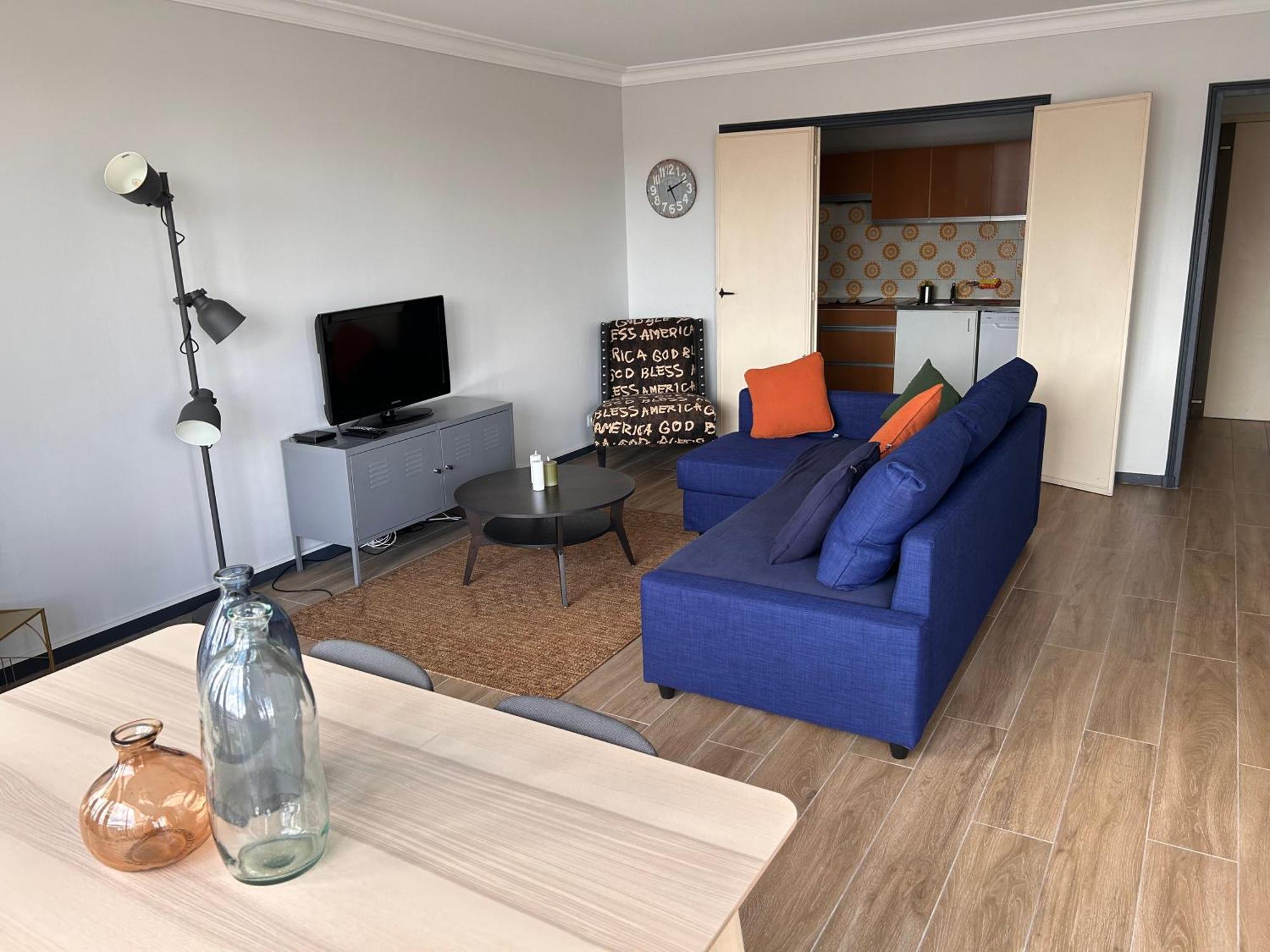 Apartment Centre