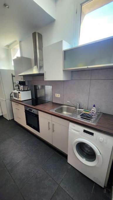 Apartment T3 Moderne Hyper Centre Parking Prive Toulouse