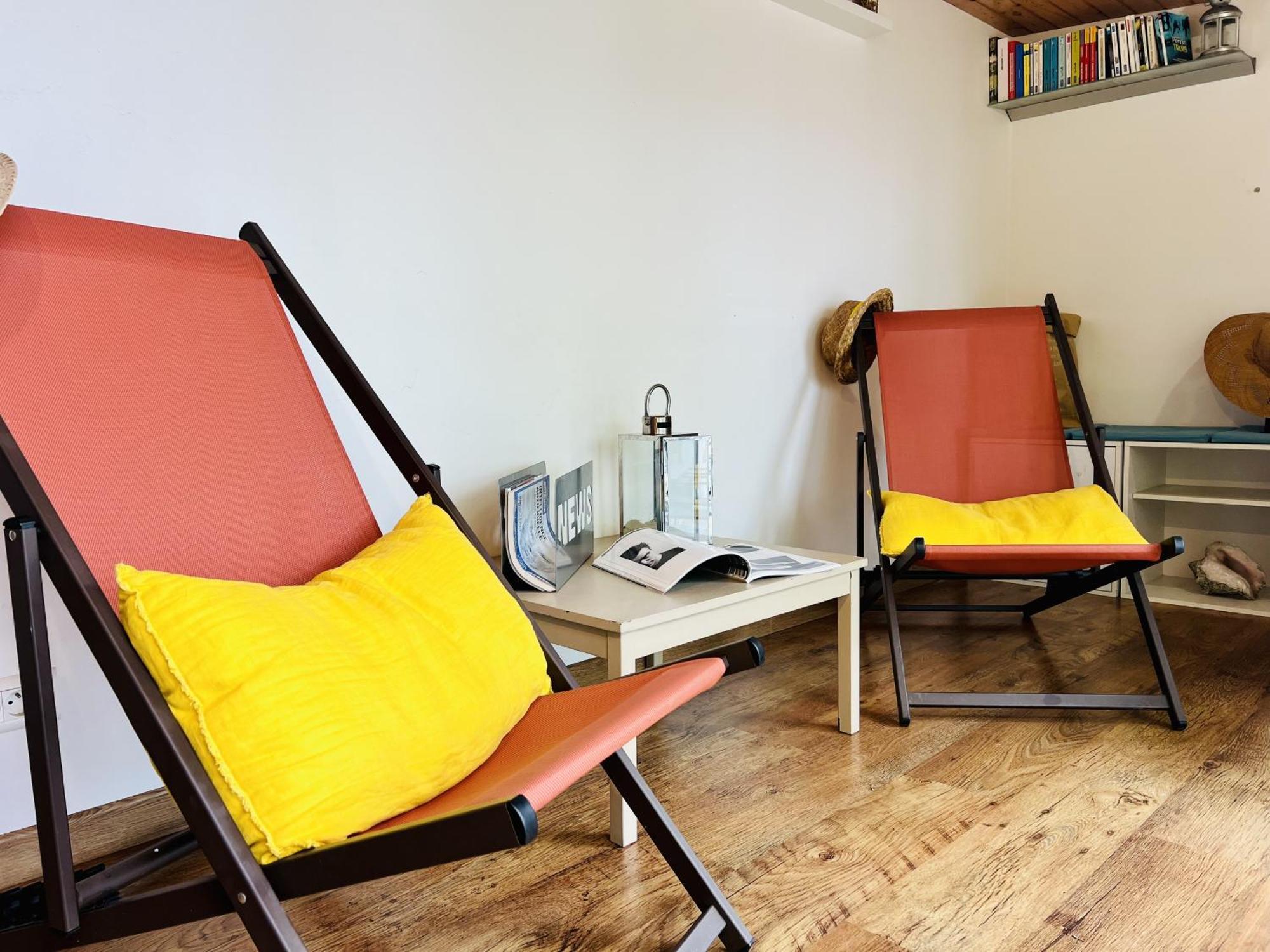 Holiday home La Maison Jasmin - 8 Personnes - Parking Prive - Climatisation - Jardin *