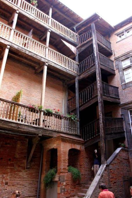 L'astorg - Classe 16e - Centre - Calme * Toulouse