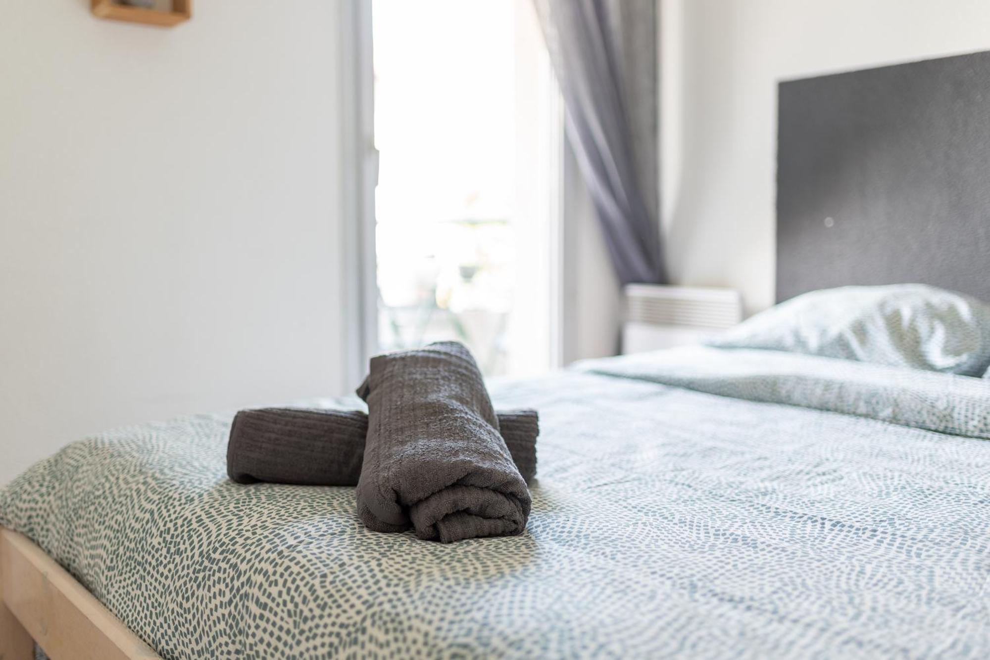 T3 Parking Gratuit, Balcon Et Securisee Apartamento *