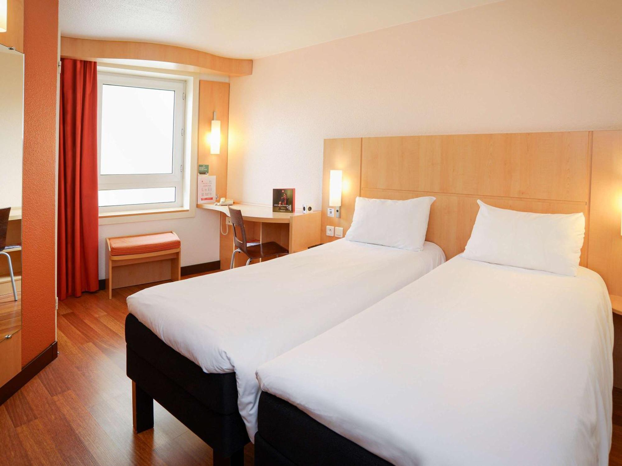 Ibis Centre Hotel