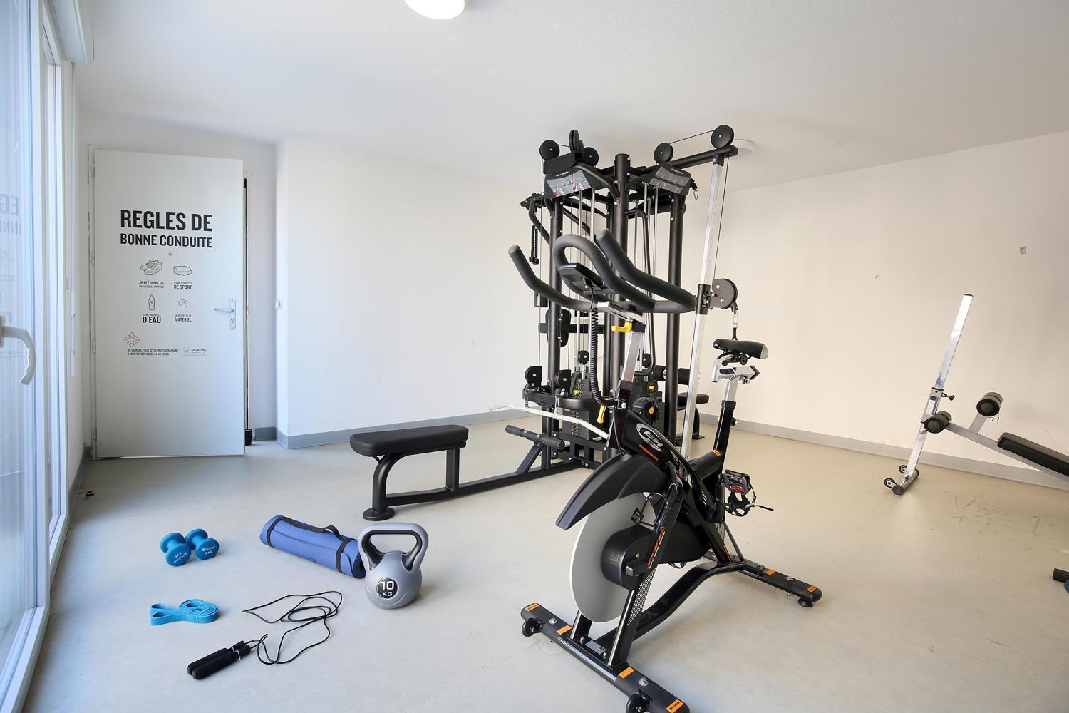 L'ethnique 7p - Climatisation - Jardin - Parking - Salle De Sport Apartment