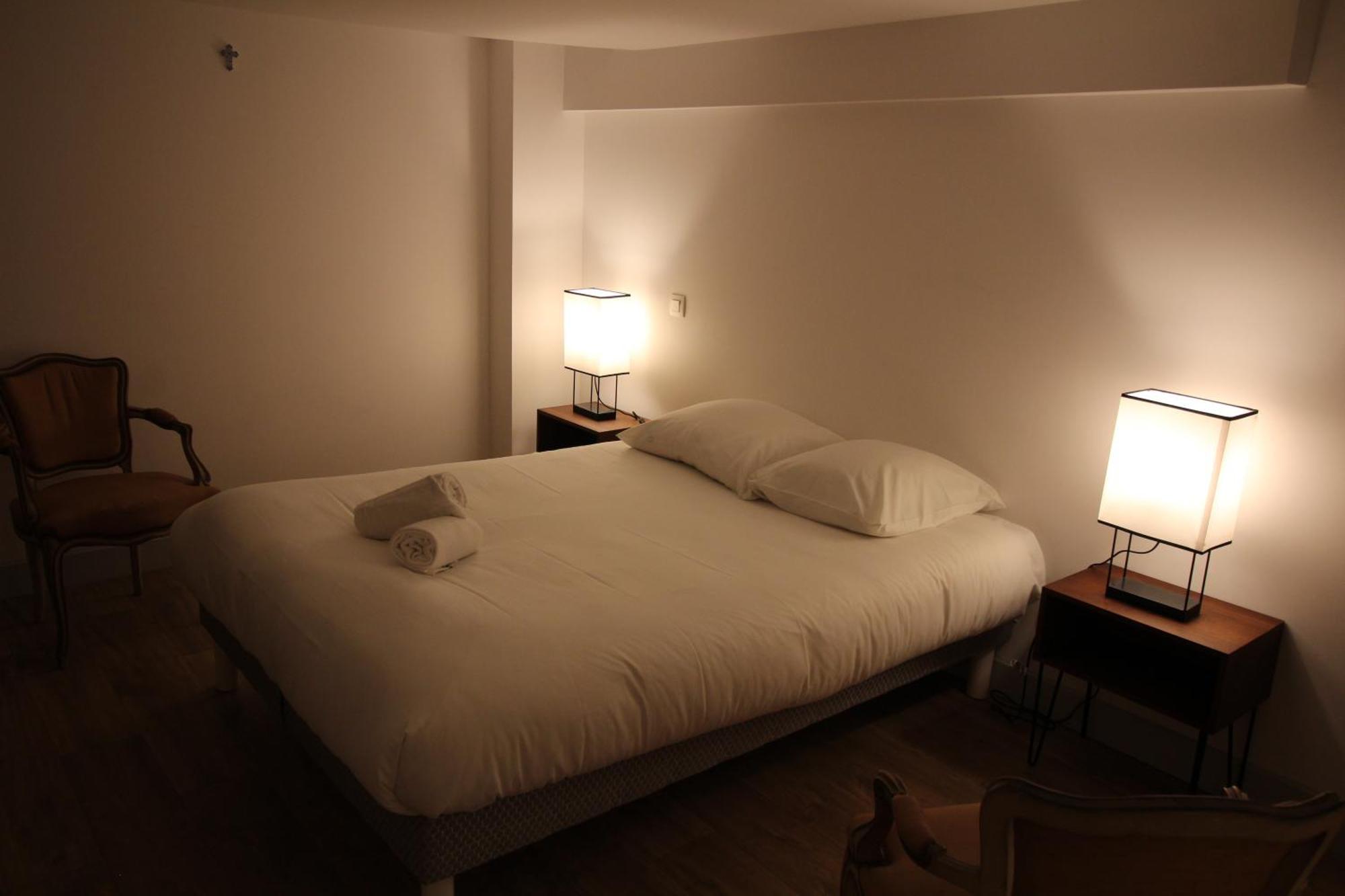 Apartment La Petite Conciеrgeriе Du Grand-rond
