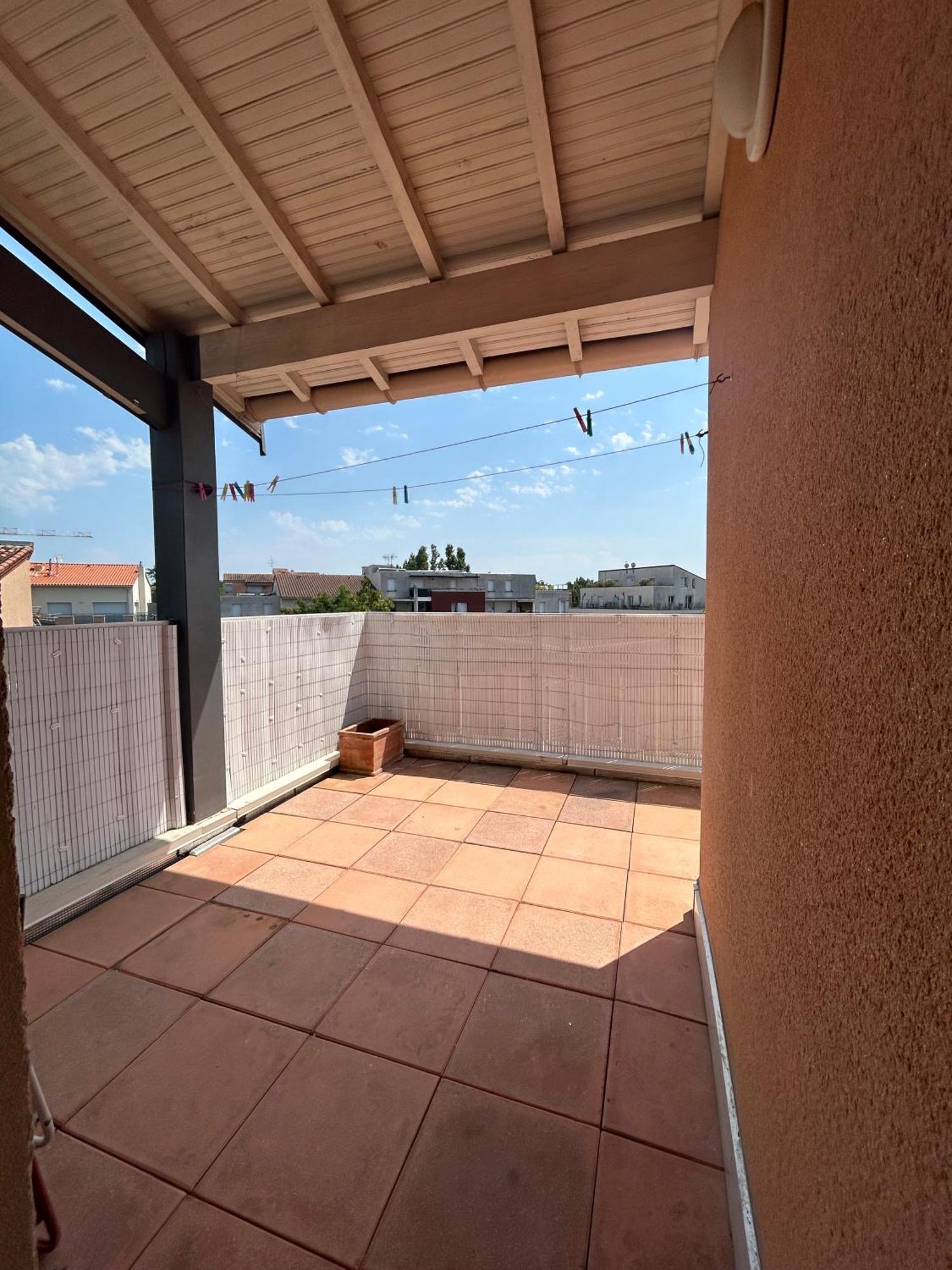 Apartment Le Venasque Avec Terrasse - Climatisation *