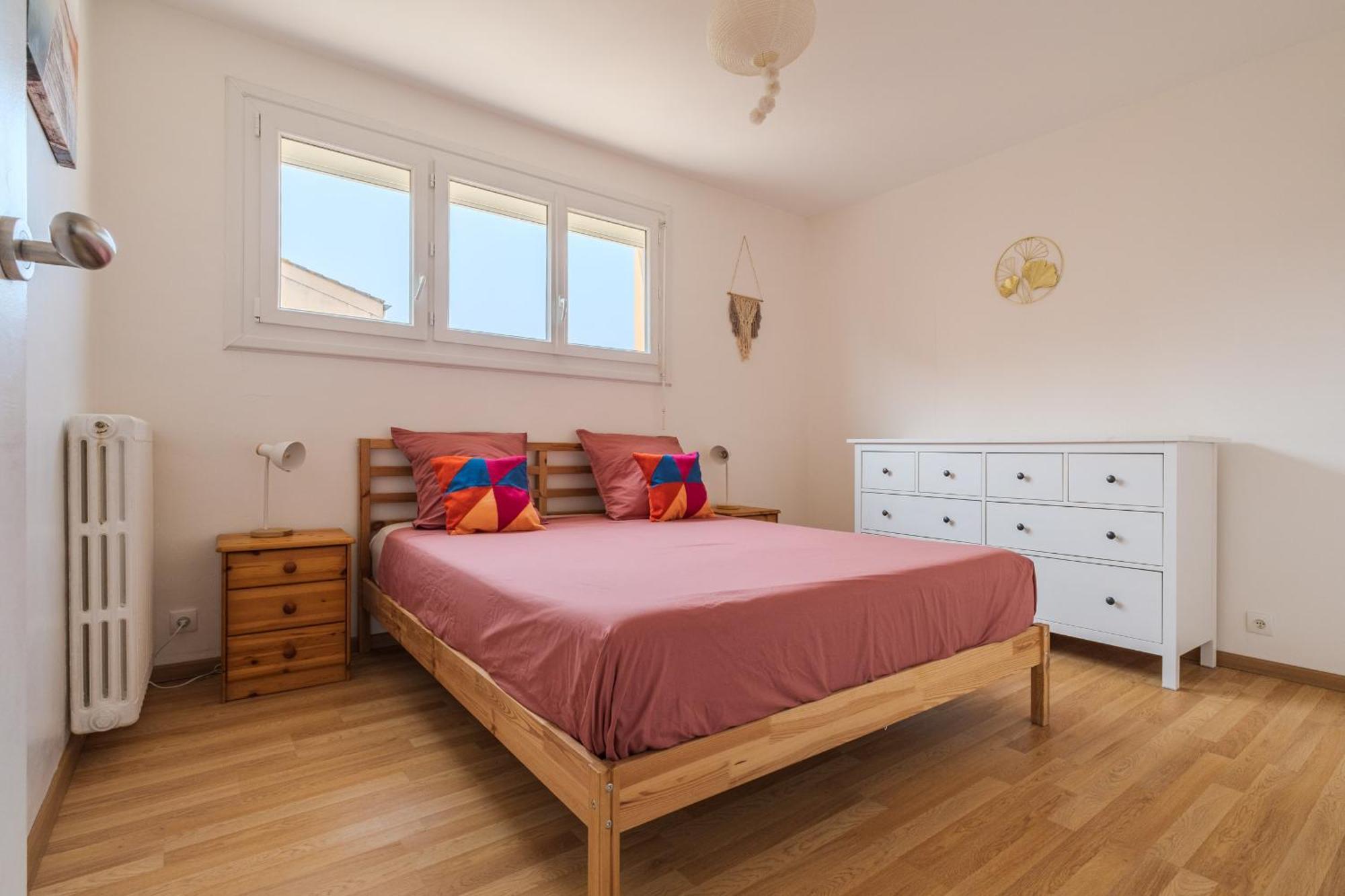 Le Casselardit -t4 Proche Hopital - Clim - Balcon Apartment