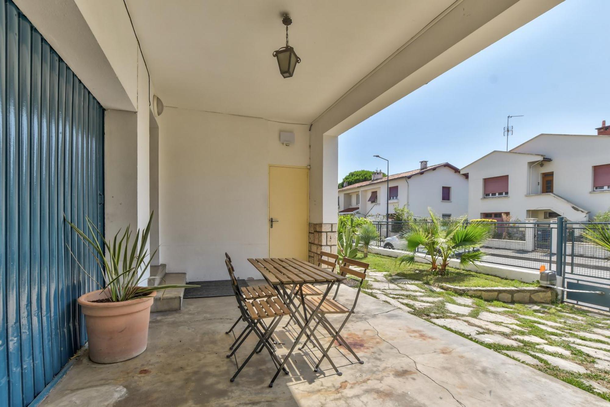 Apartment La Maison Bleue 65 M2 , Coeur Des Minimes A *