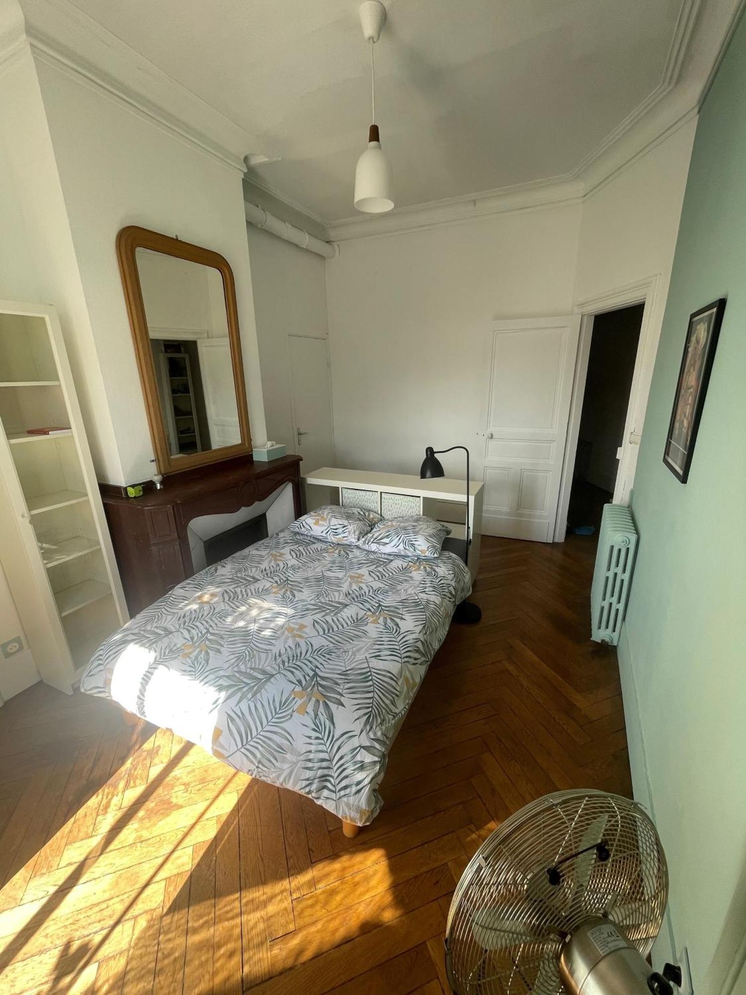 Homestay Comtesse - Climatisee - Proximite Metro *
