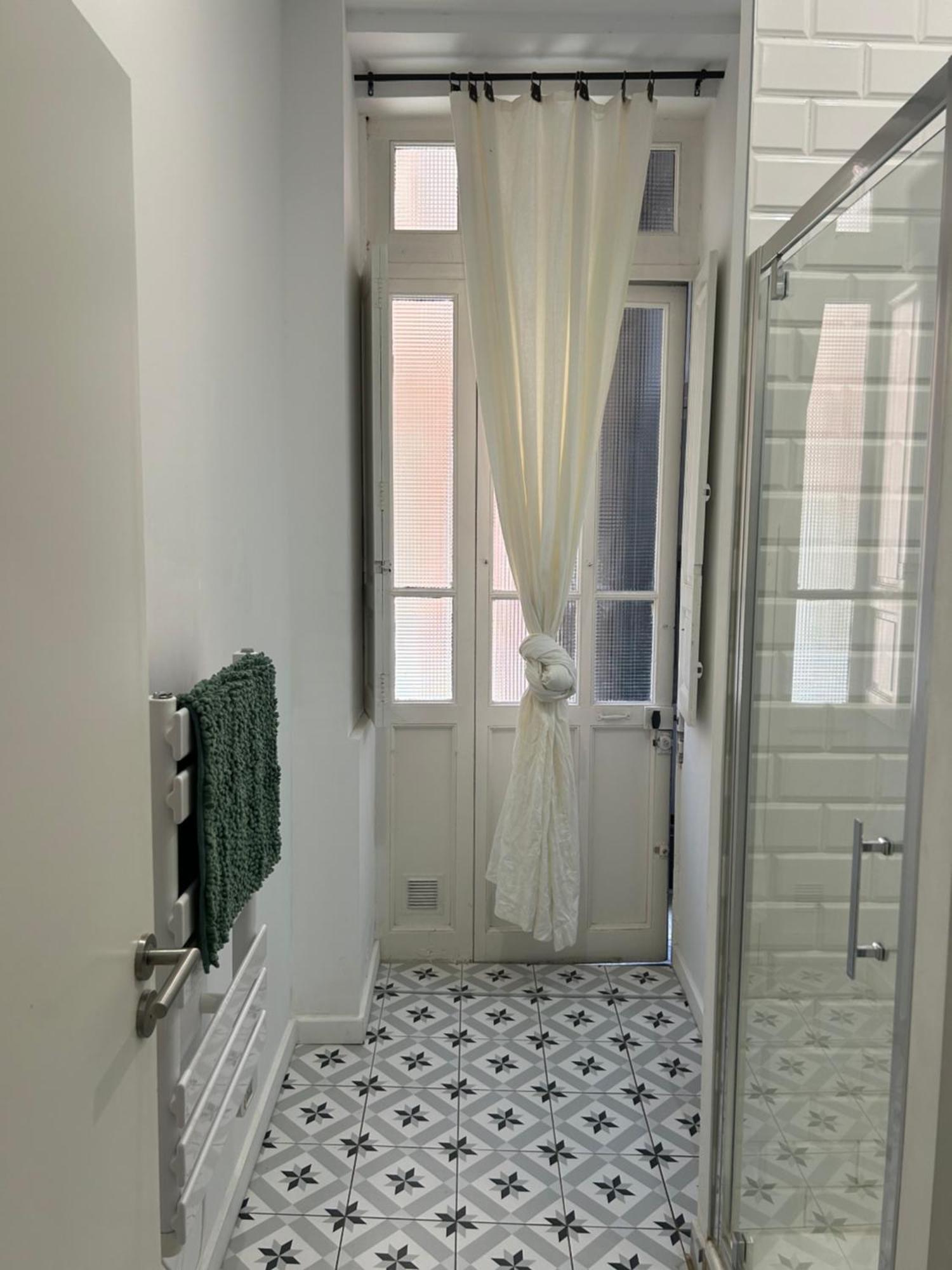 Le Toulousain 001 - Calme En Rez-de-chaussee Avec Terrasse - Hypercentre, Quartier Jeanne D'arc Apartment