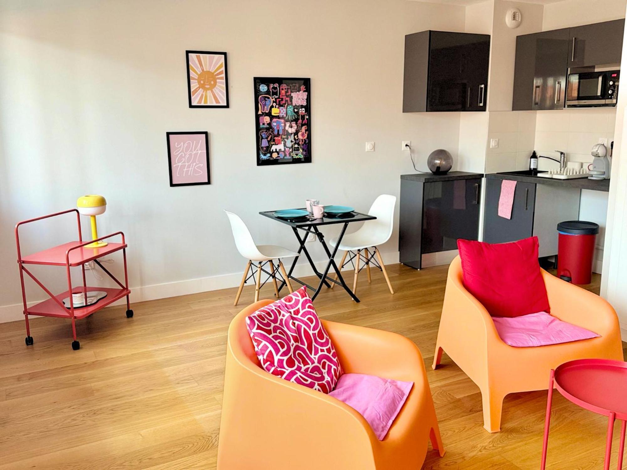 Apartment Au Coeur De Colore Toulouse
