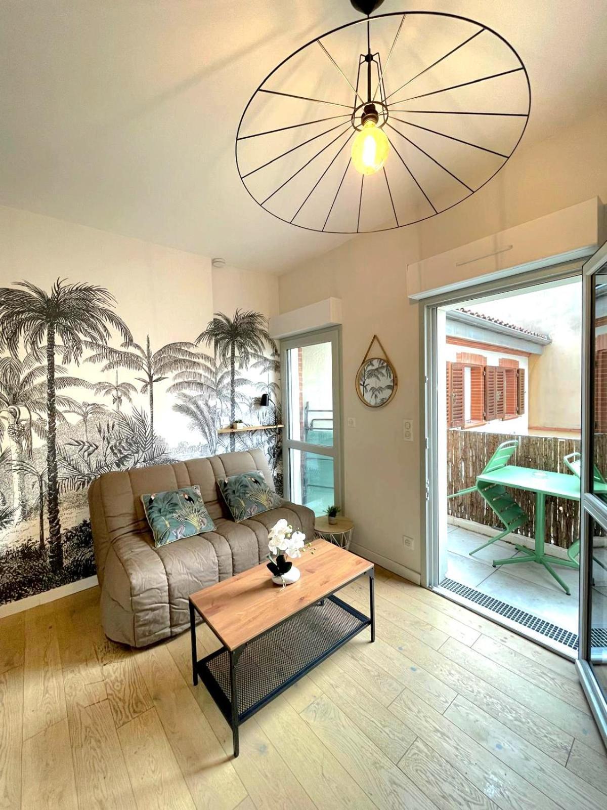 Chic & Balcon - Hypercentre - Gare - Metro Apartamento Toulouse