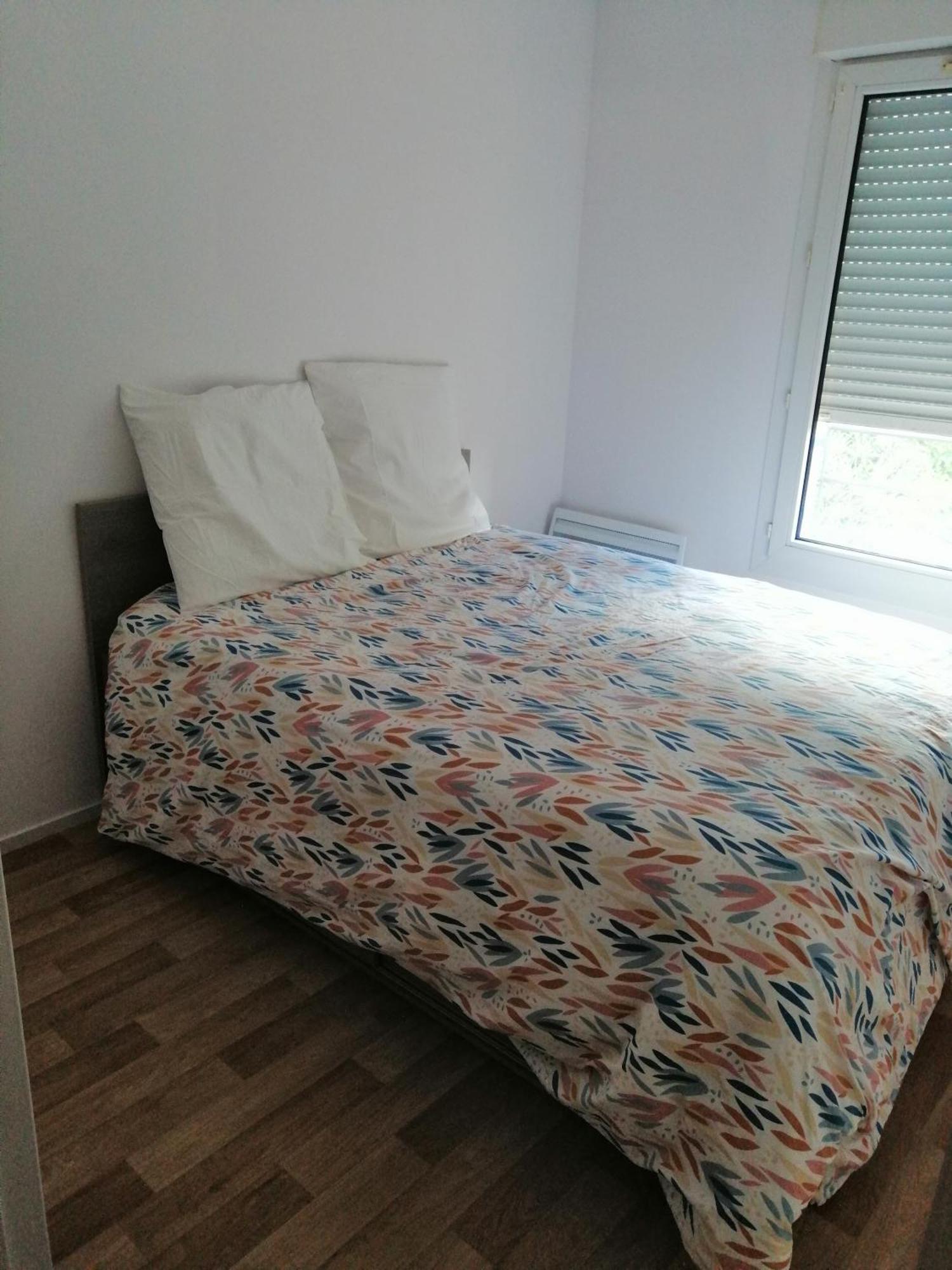 Appartement Les Fontaines T4 Spacieux 3 Parking Gratuit *