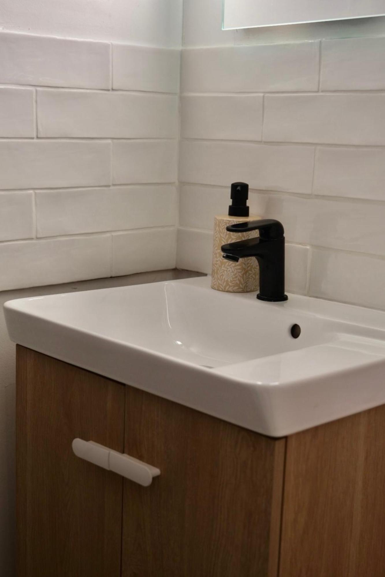 Apartment Cocon Moderne Compans Caffarelli - Metro, Charme & Confort *