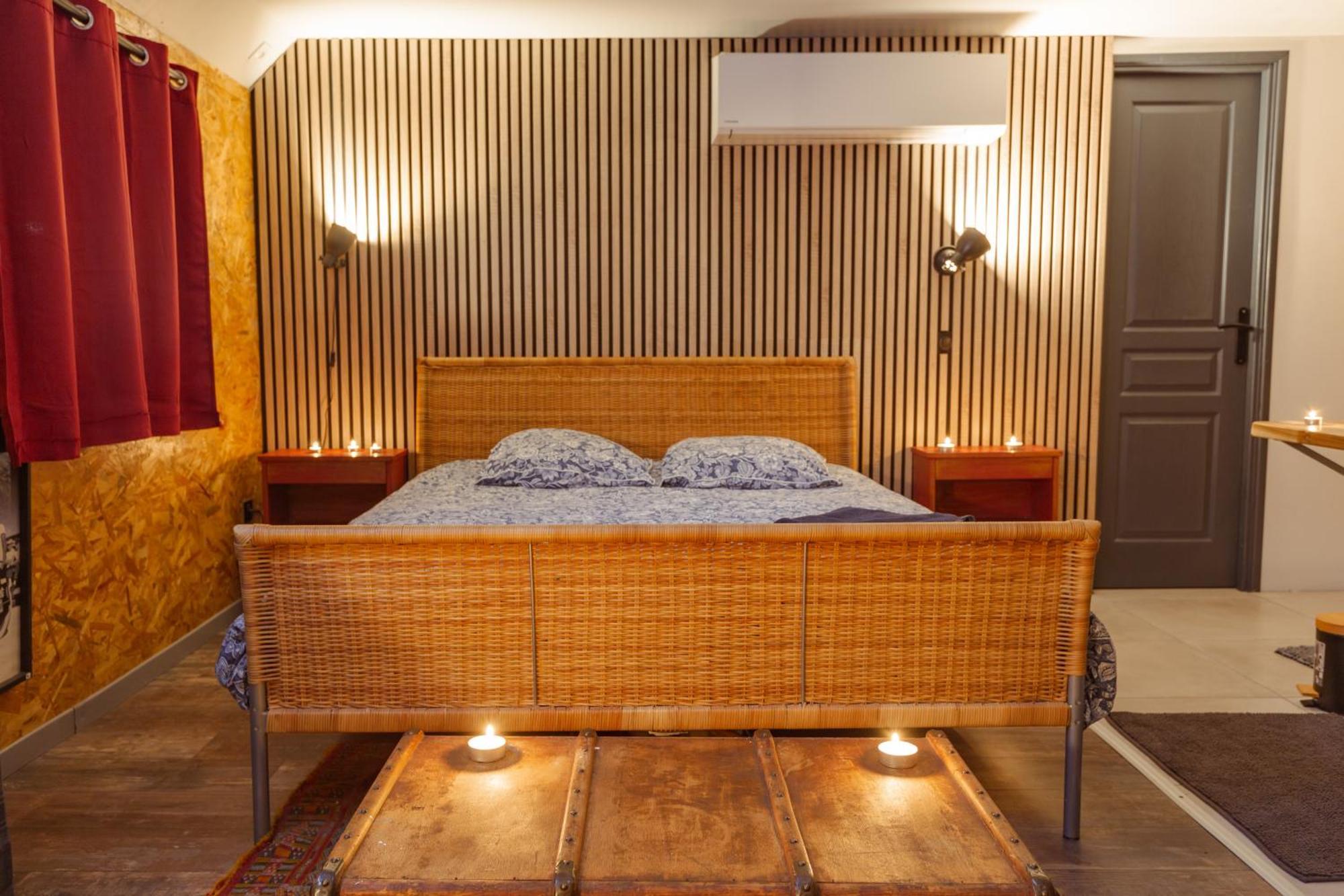 Magnifique Peniche Cosy Et Spacieuse A Toulouse