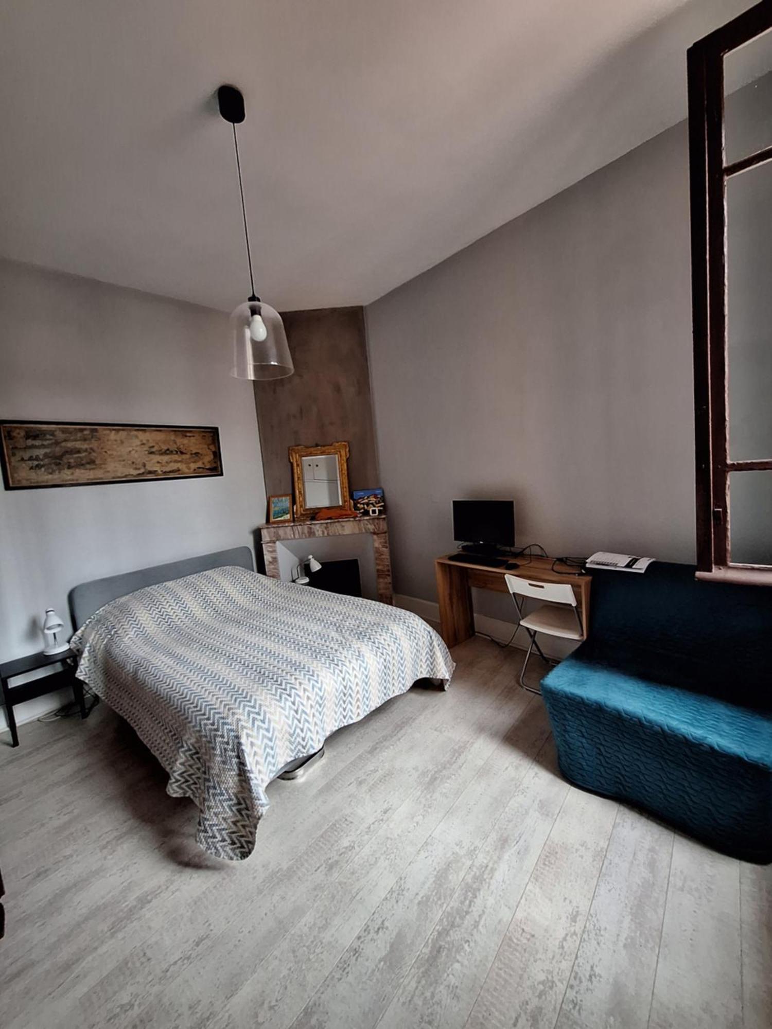 Pont Des Catalans Apartment *