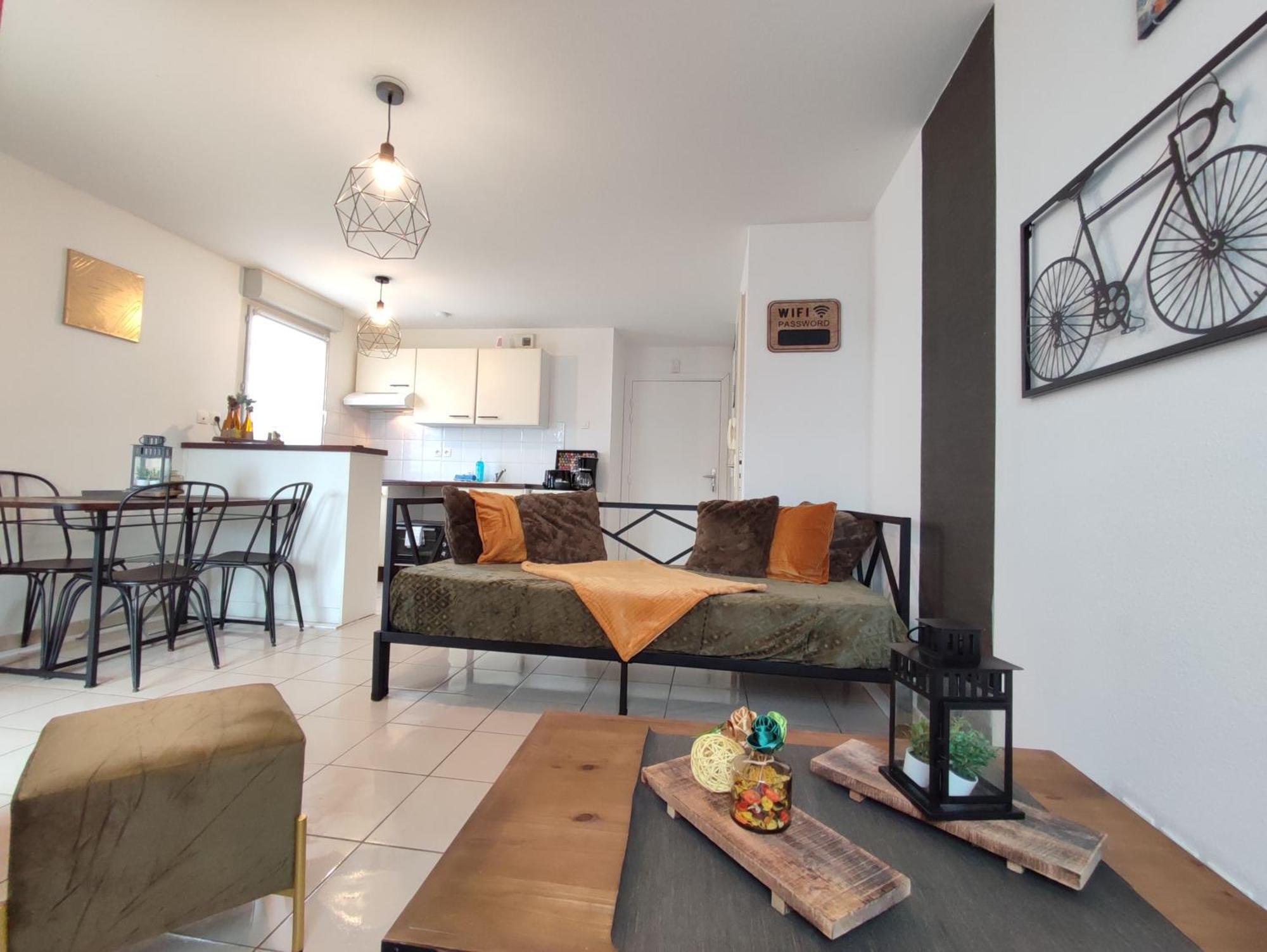 Appartement Cosy 2 Pieces Wifi Parking Jardin Metro *