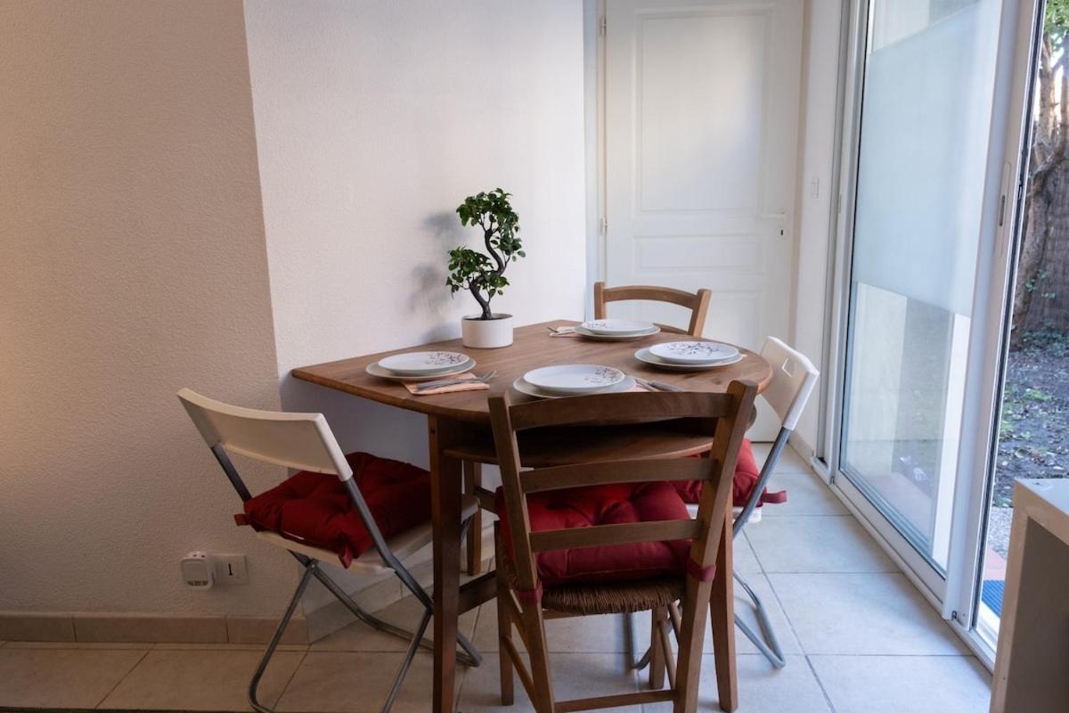 Appartement Le Calme Du Japon, A Deux Pas Du Metro Et Stadium *