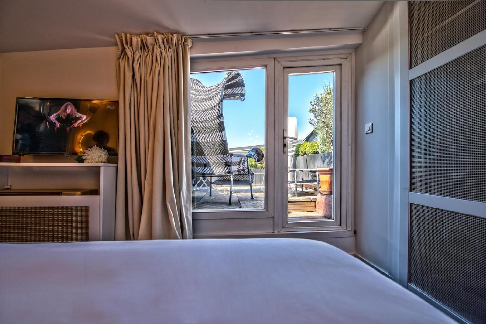 Des Beaux-arts Hotel 4*