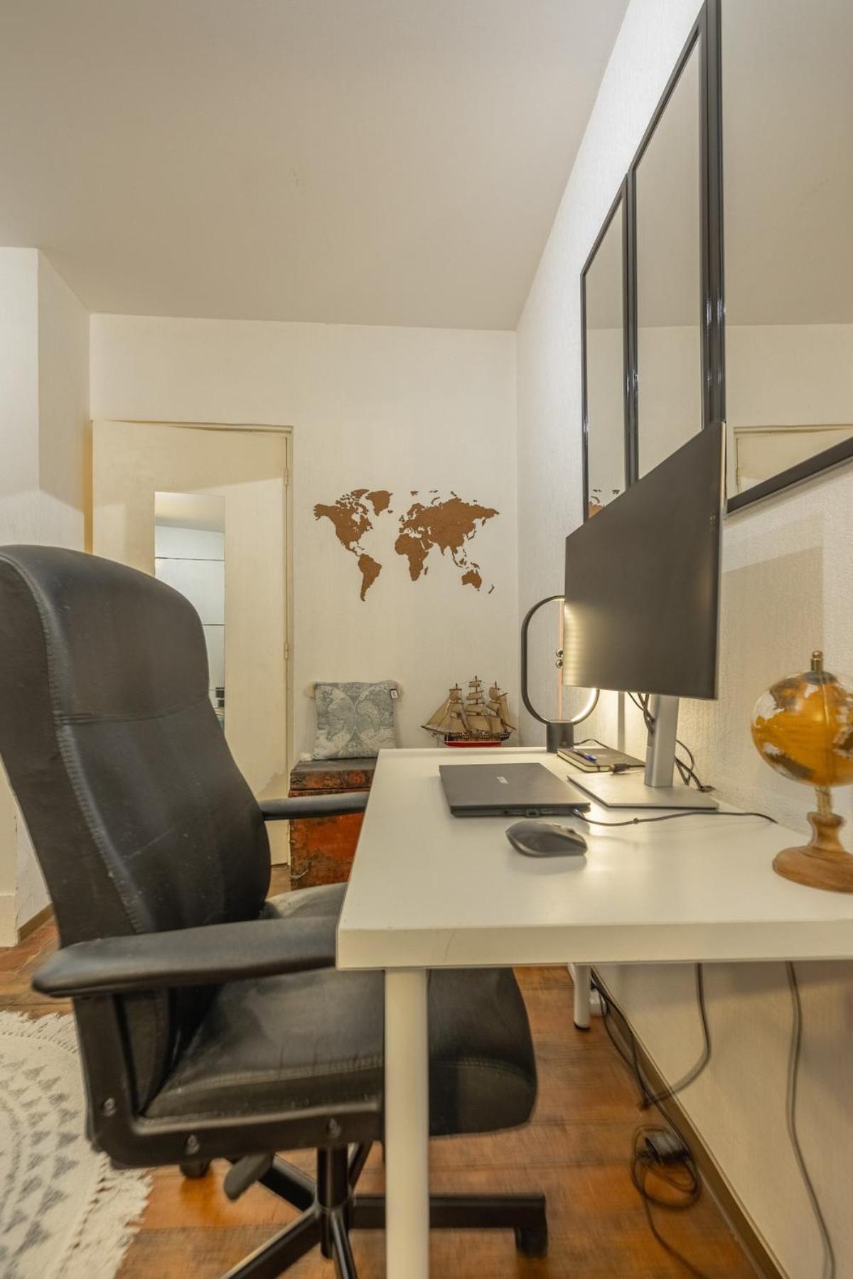 Charming City-center Flat With Terrace Appartement