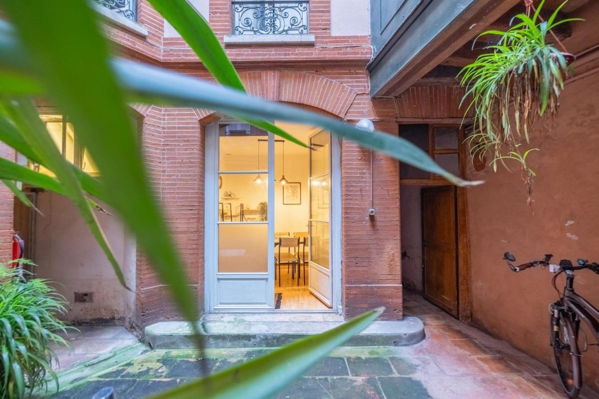 Appartement Charming City-center Flat With Terrace *