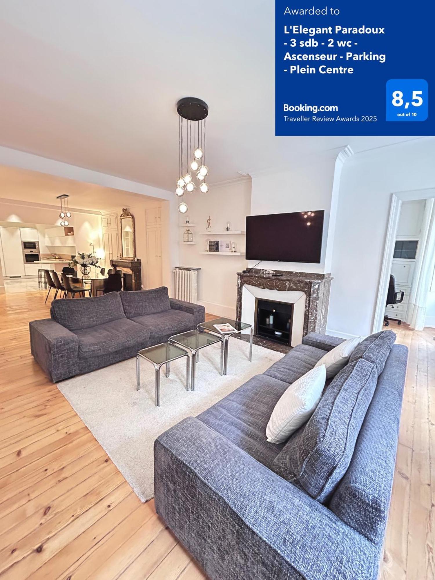 L'elegant Paradoux - 3 Sdb - 2 Wc - Ascenseur - Parking - Plein Centre Apartment