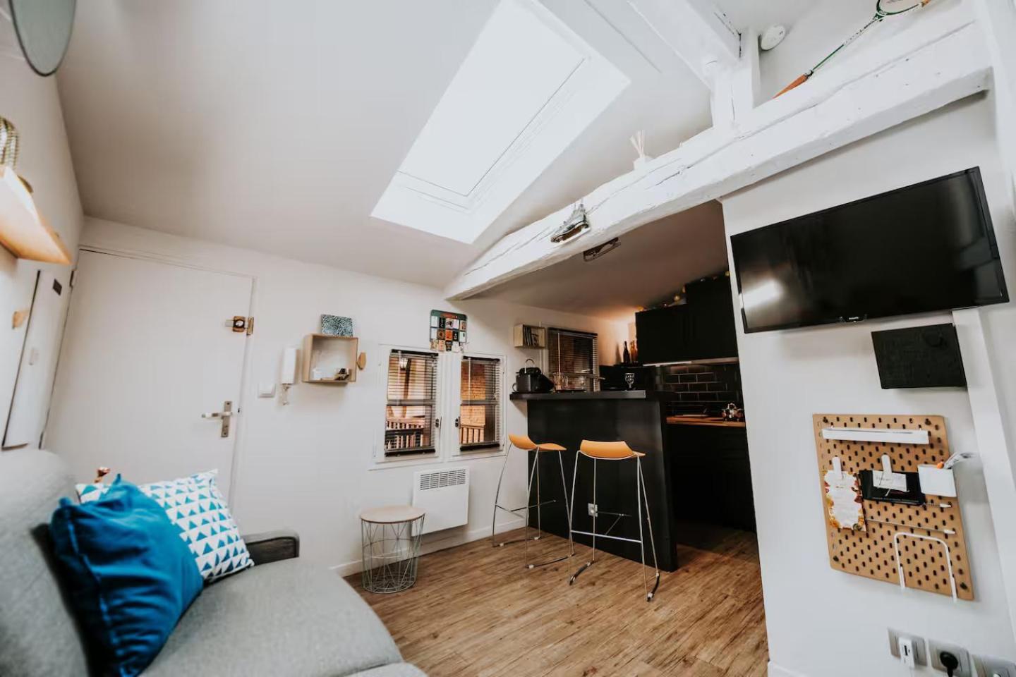 Climatise Au Coeur De - Quartier Des Carmes Appartement