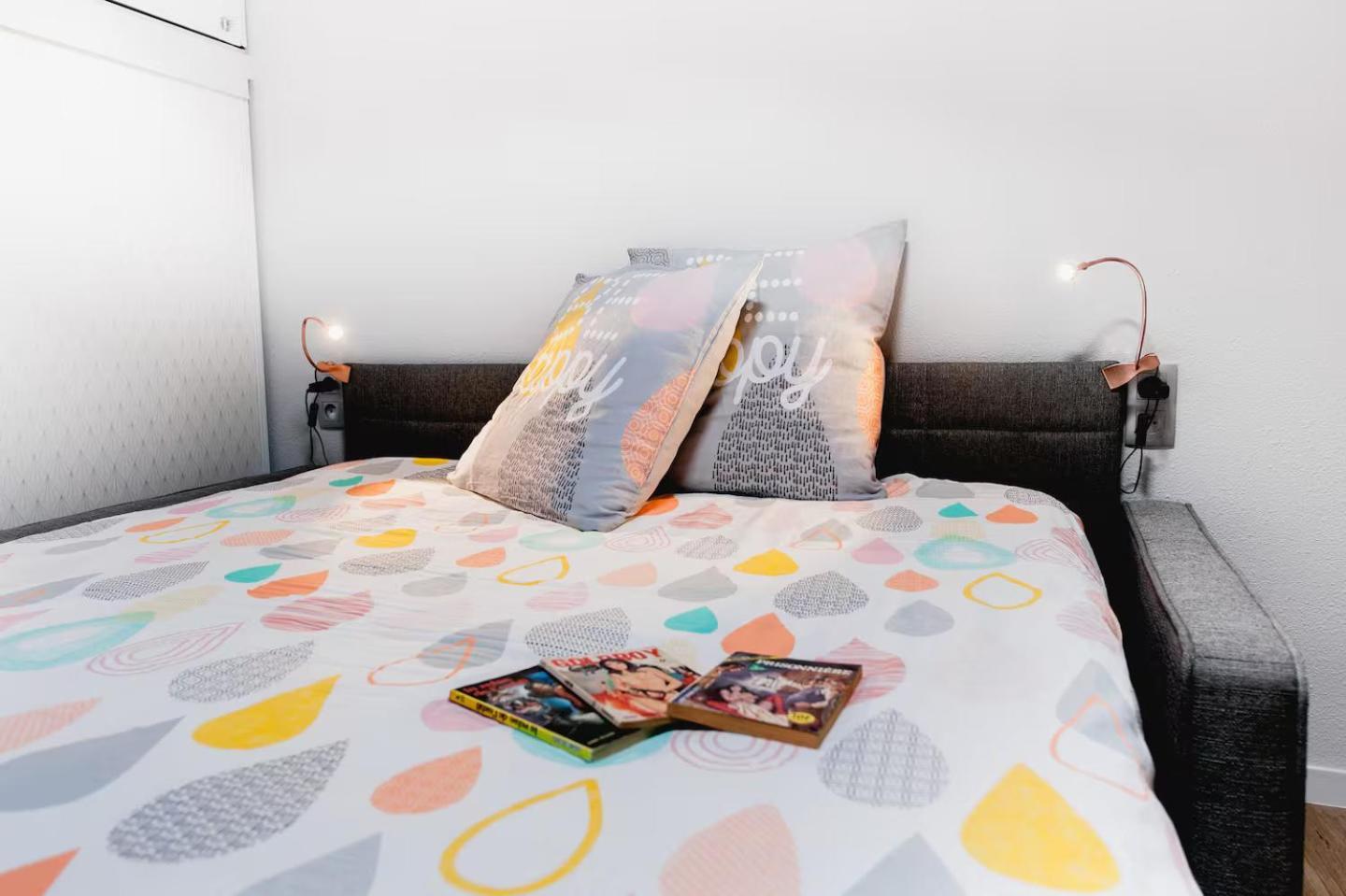 Apartment Climatise Au Coeur De - Quartier Des Carmes *