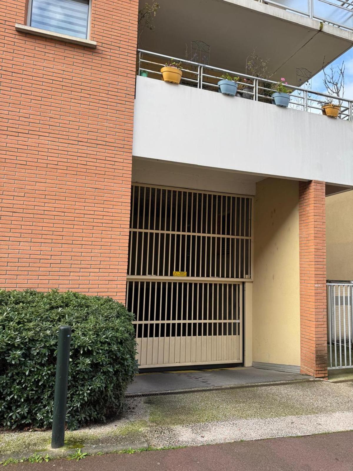 Apartamento Le Marengo: Charmant, Rénové, Terrasse, Parking Privé