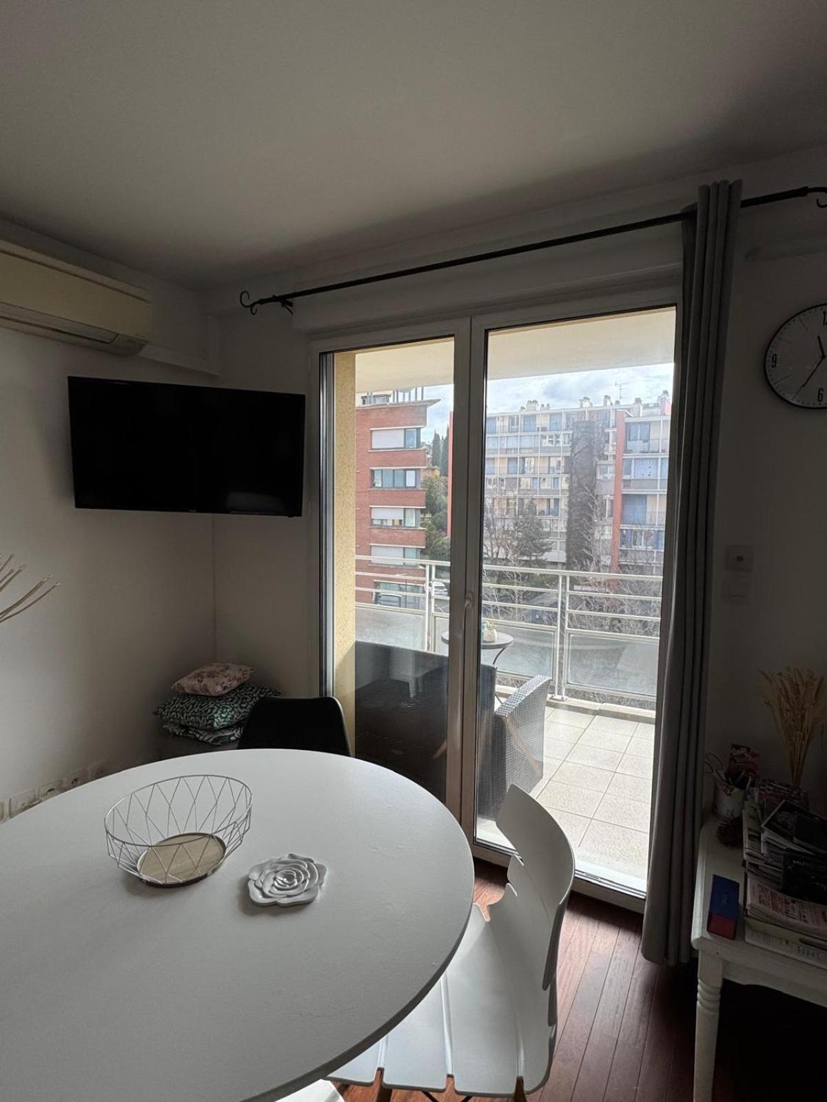 Le Marengo: Charmant, Rénové, Terrasse, Parking Privé Apartamento Toulouse
