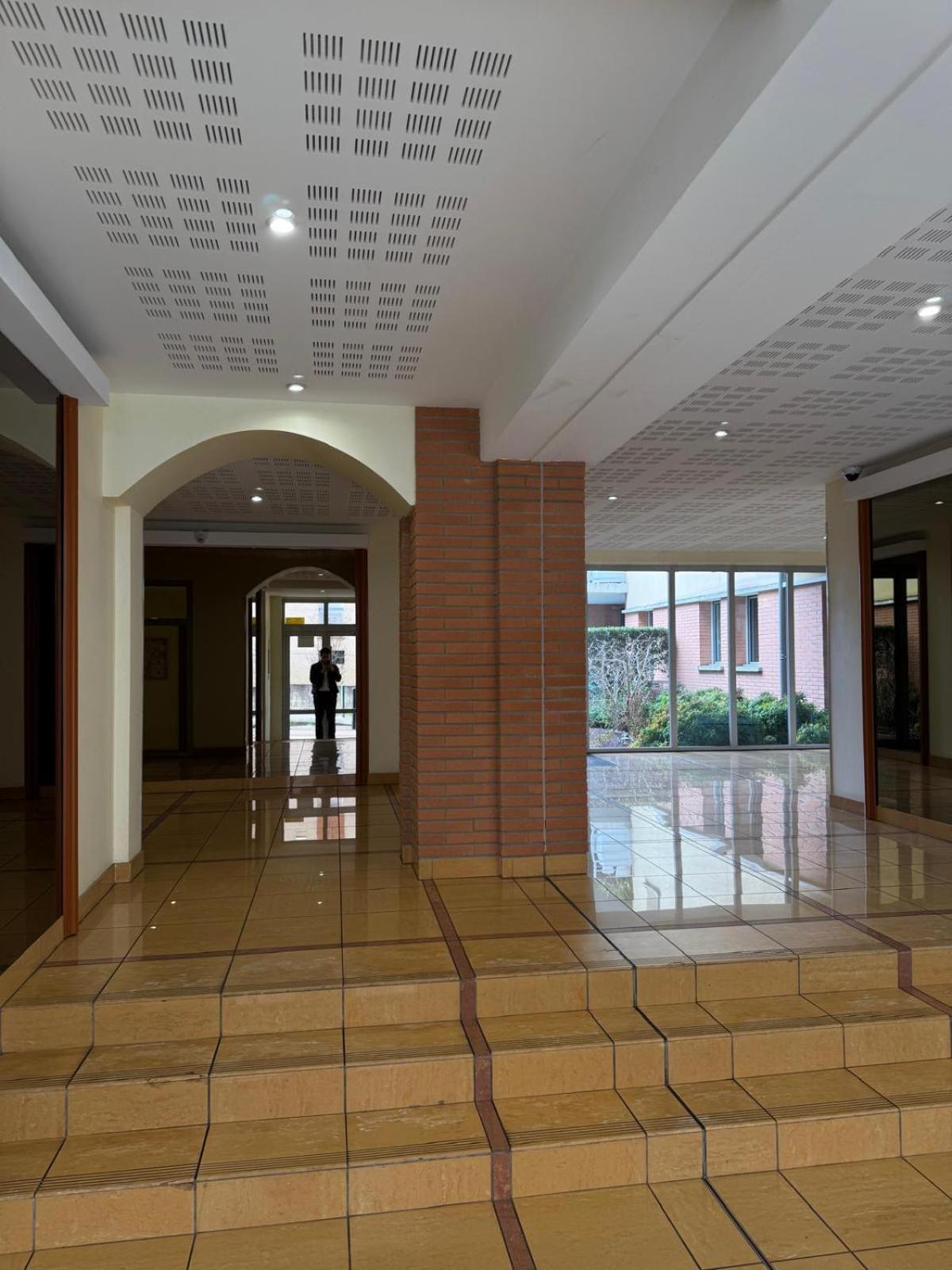 Le Marengo: Charmant, Rénové, Terrasse, Parking Privé * Toulouse