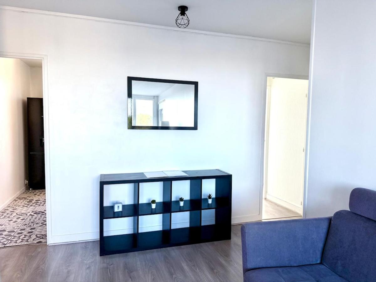 Apartamento Au Pied Du Metro. *