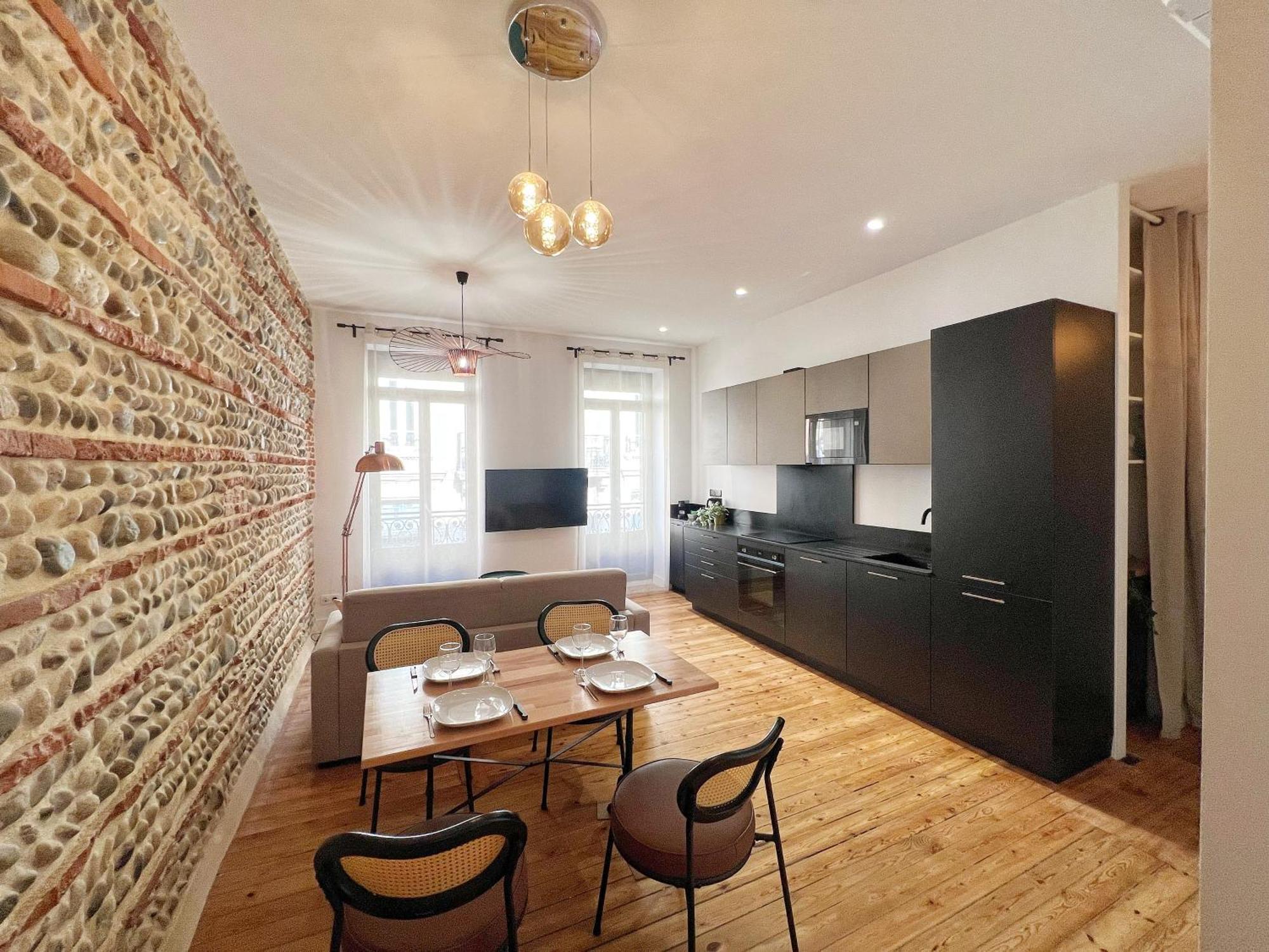 L'enlumineur - Centre - Luxe - Balcon - Climatisation Toulouse