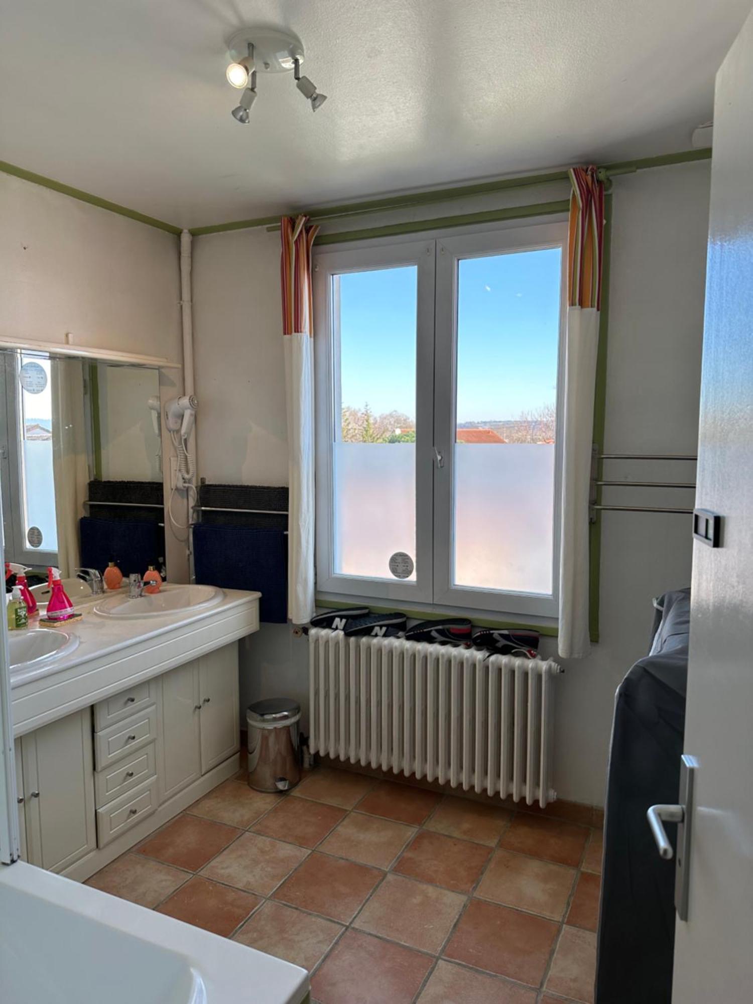 La Libellule 5 2 Sdb 2 Wc Grand Jardin Et Parking Prive * Toulouse
