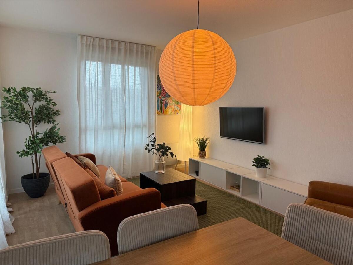 Apartment Grand T4 Lumineux Avec Balcon Traversant - 3 Chambres, Vue Degagee - Parking Privee - Metro 5 Min - Proche Centre Toulouse