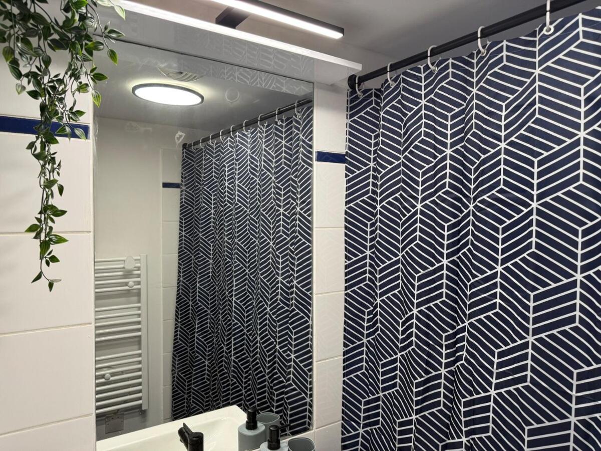Apartment Grand T4 Lumineux Avec Balcon Traversant - 3 Chambres, Vue Degagee - Parking Privee - Metro 5 Min - Proche Centre Toulouse