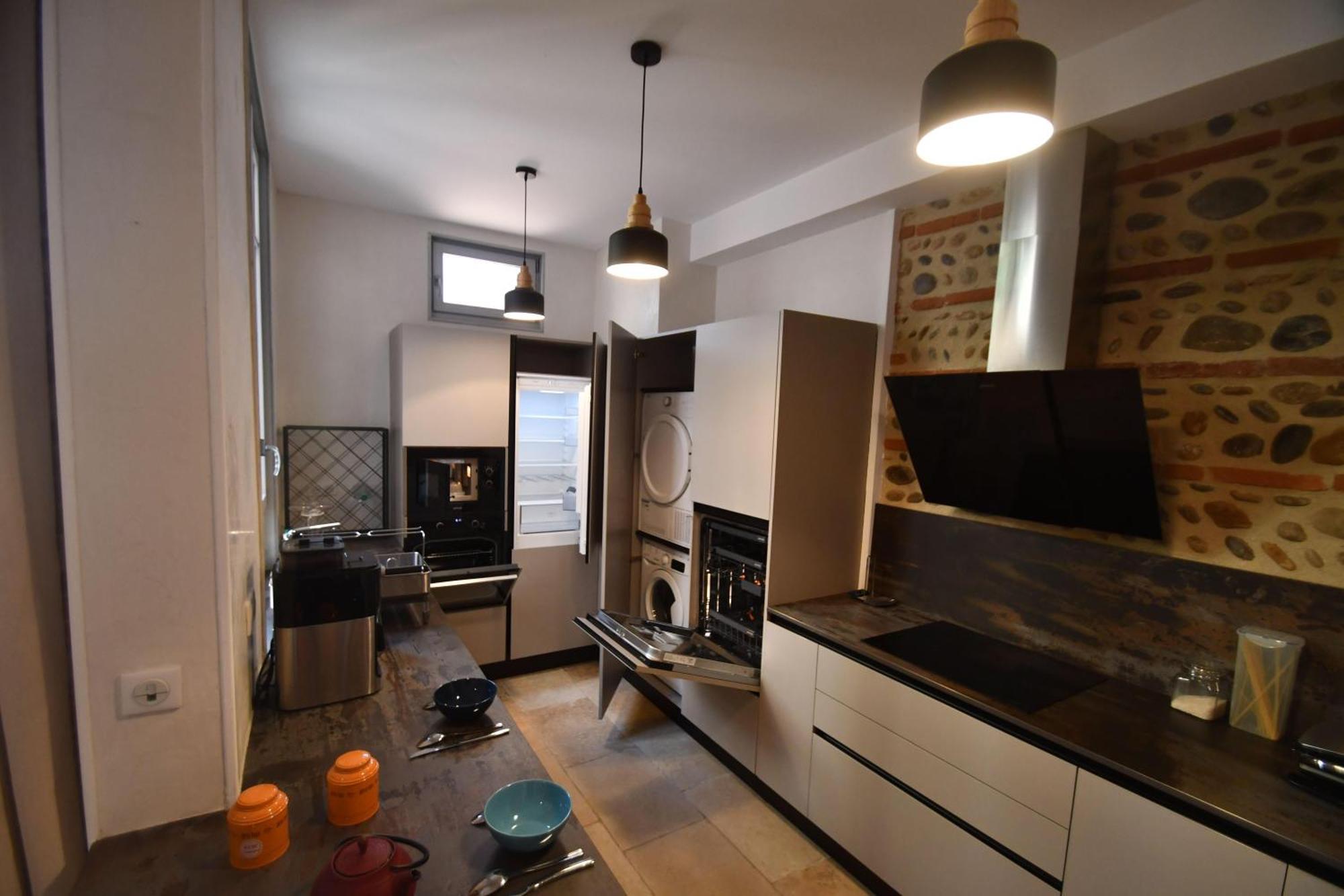 Elegant Toulousain - - Metro - Standing Appartement
