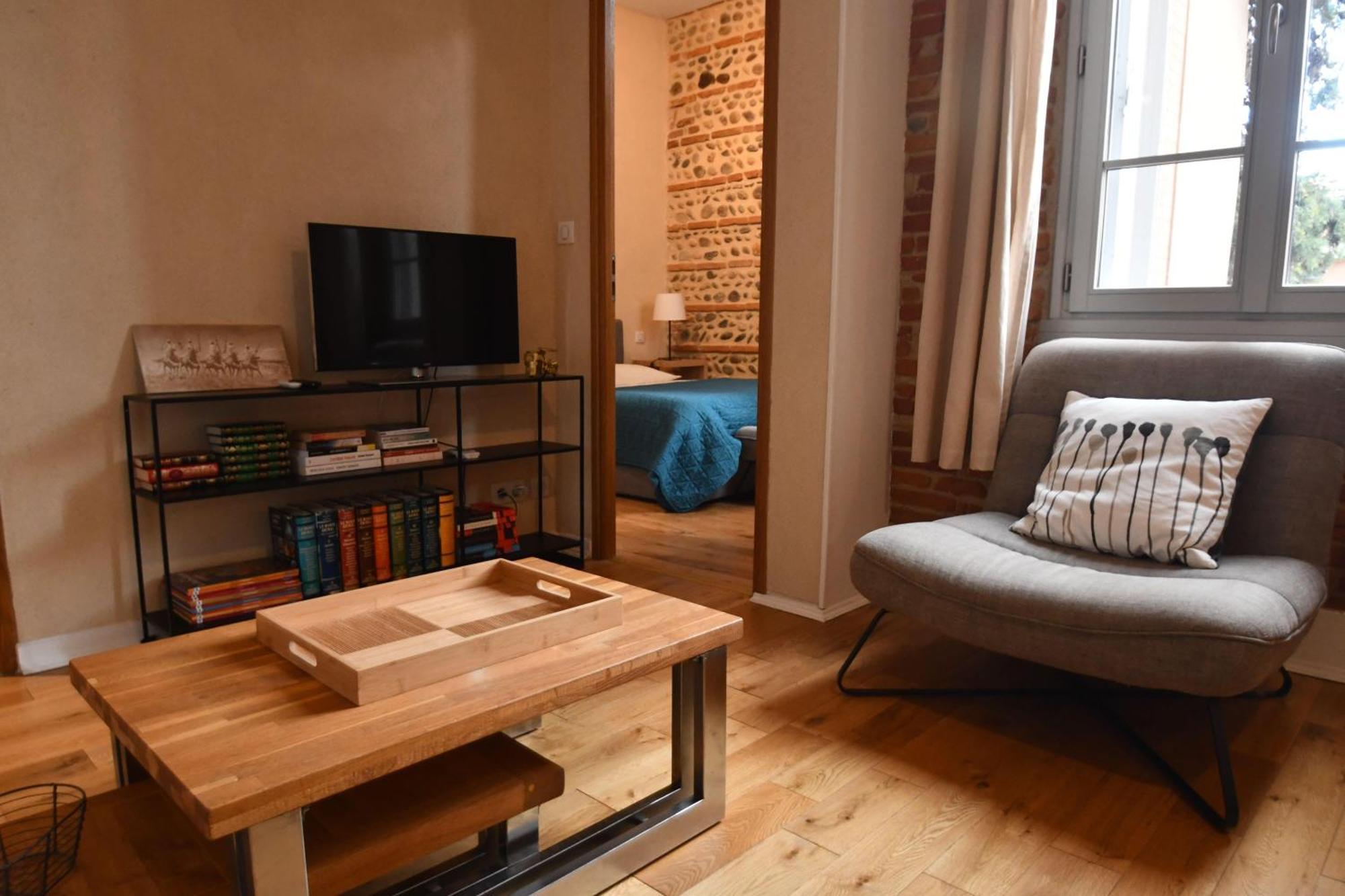 Elegant Toulousain - - Metro - Standing Appartement