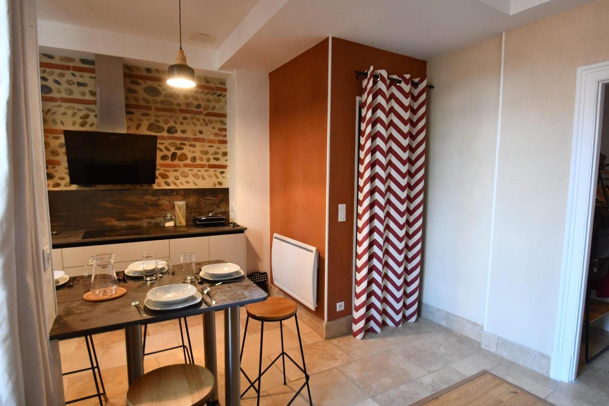 Appartement Elegant Toulousain - - Metro - Standing *