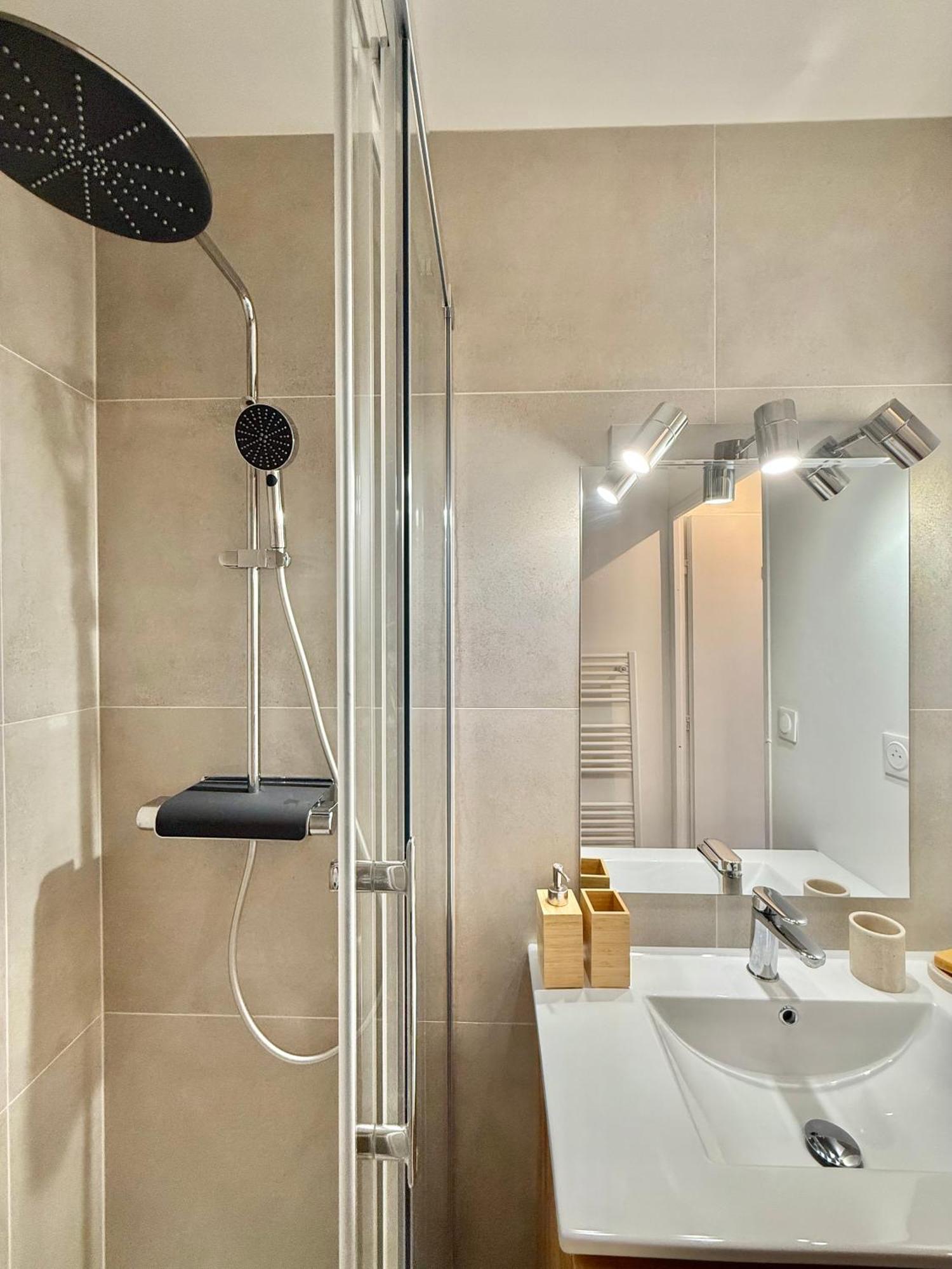 Appartement T2 Moderne - Quartier Cartoucherie - Proche Zenith & Purpan - Parking *