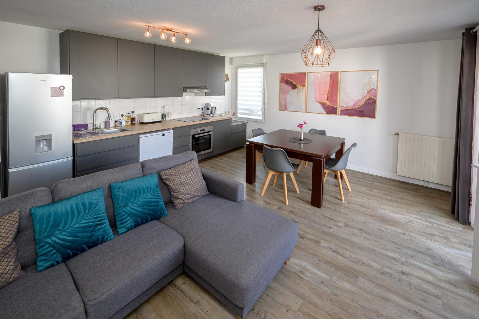 Appartement L Antre Ensoleillee Du Minotaure, Parking Toulouse