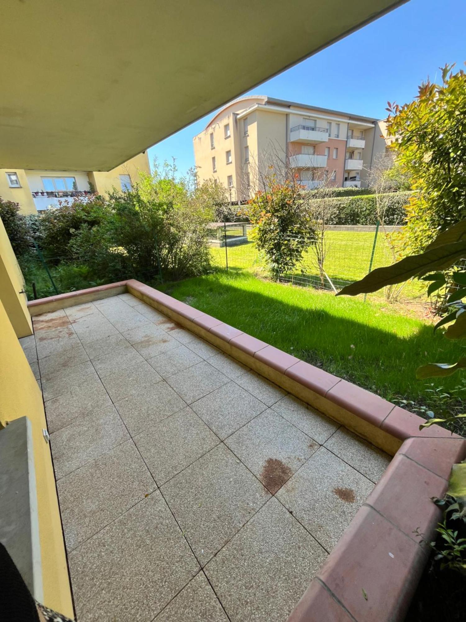 Appartement T2 Avec Jardinet A Aucamville,