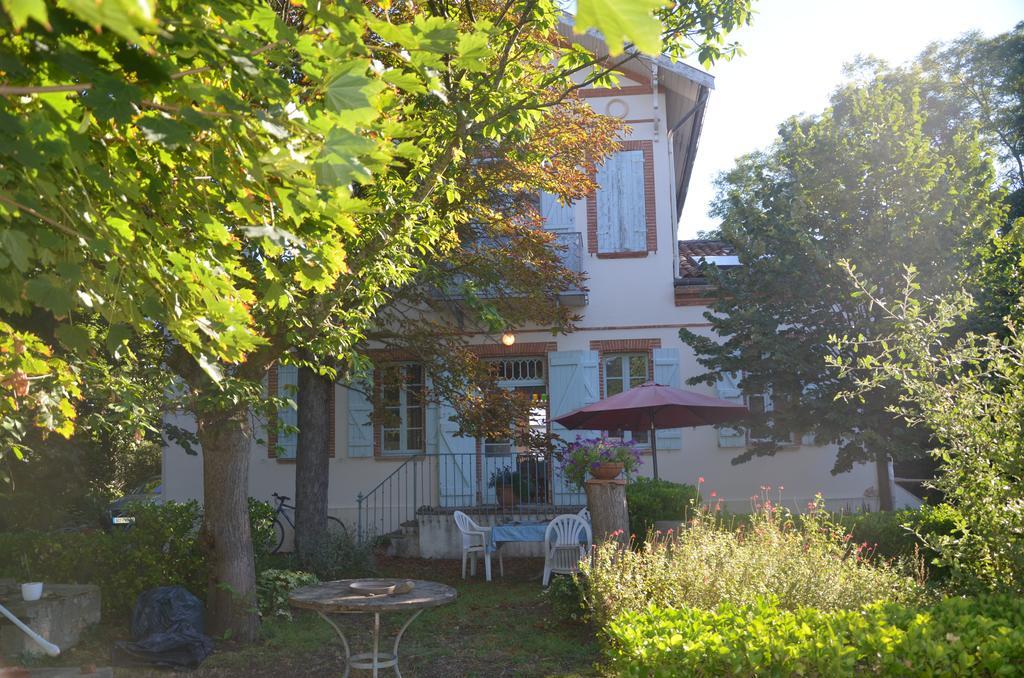 Couette-café Lea Toulouse
