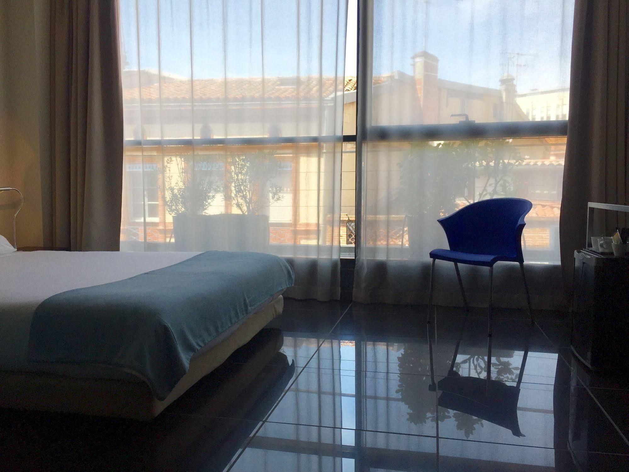 Design Les Bains Douches