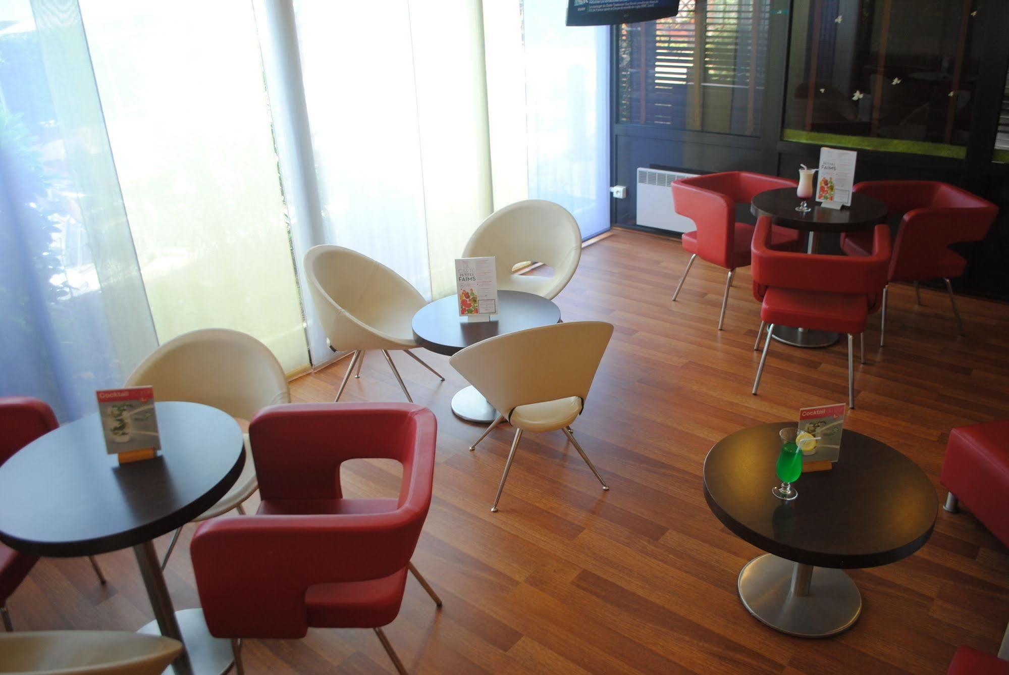Ibis 3*